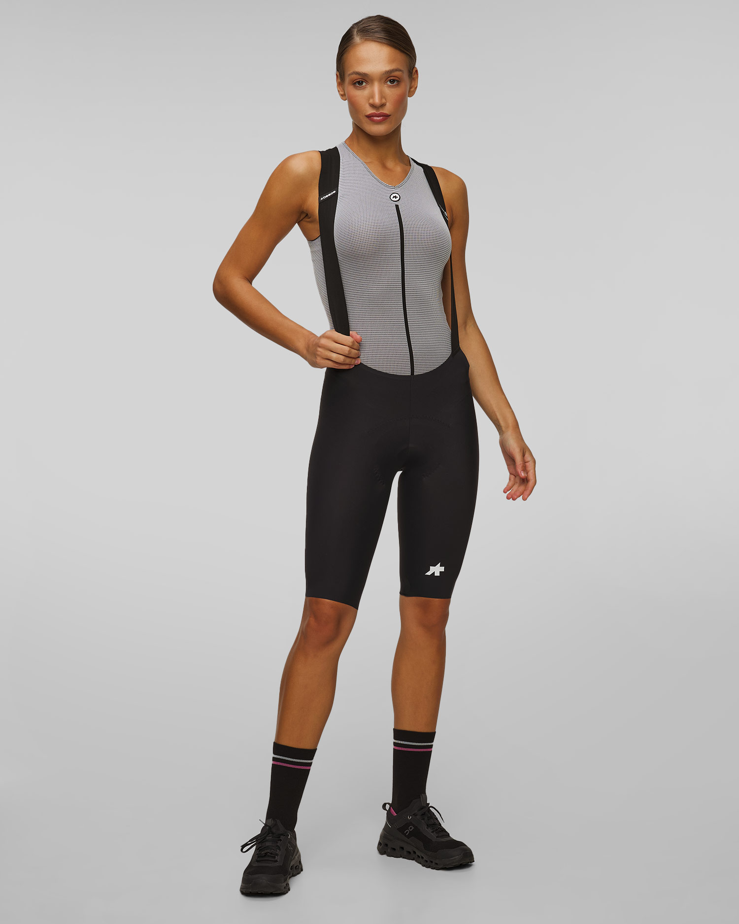 Dámské cyklistické kraťasy Assos Dyora R Bib Shorts S11 v Černé Barvě