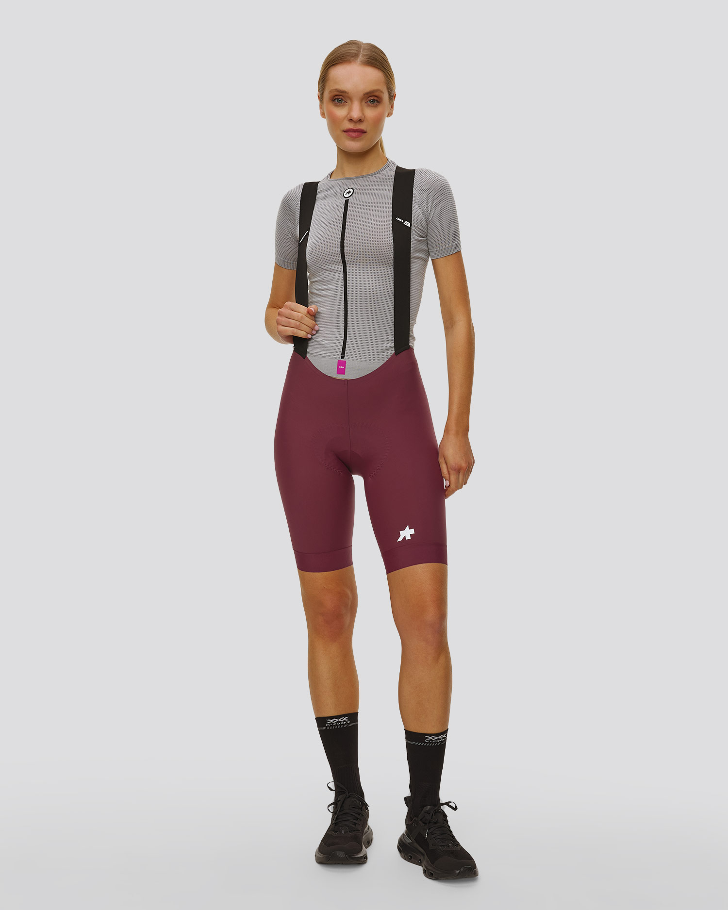 Spodenki rowerowe na szelkach damskie Assos Uma Gt Bib Shorts S11, Kolor/Wzór: Czerwony,Fioletowy