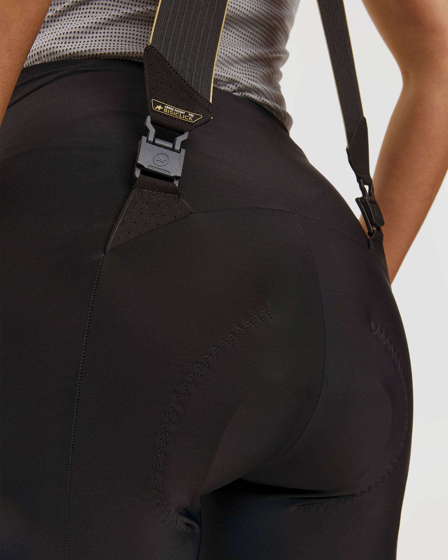 Spodenki rowerowe na szelkach damskie Assos Uma Gtv Bib Shorts S11