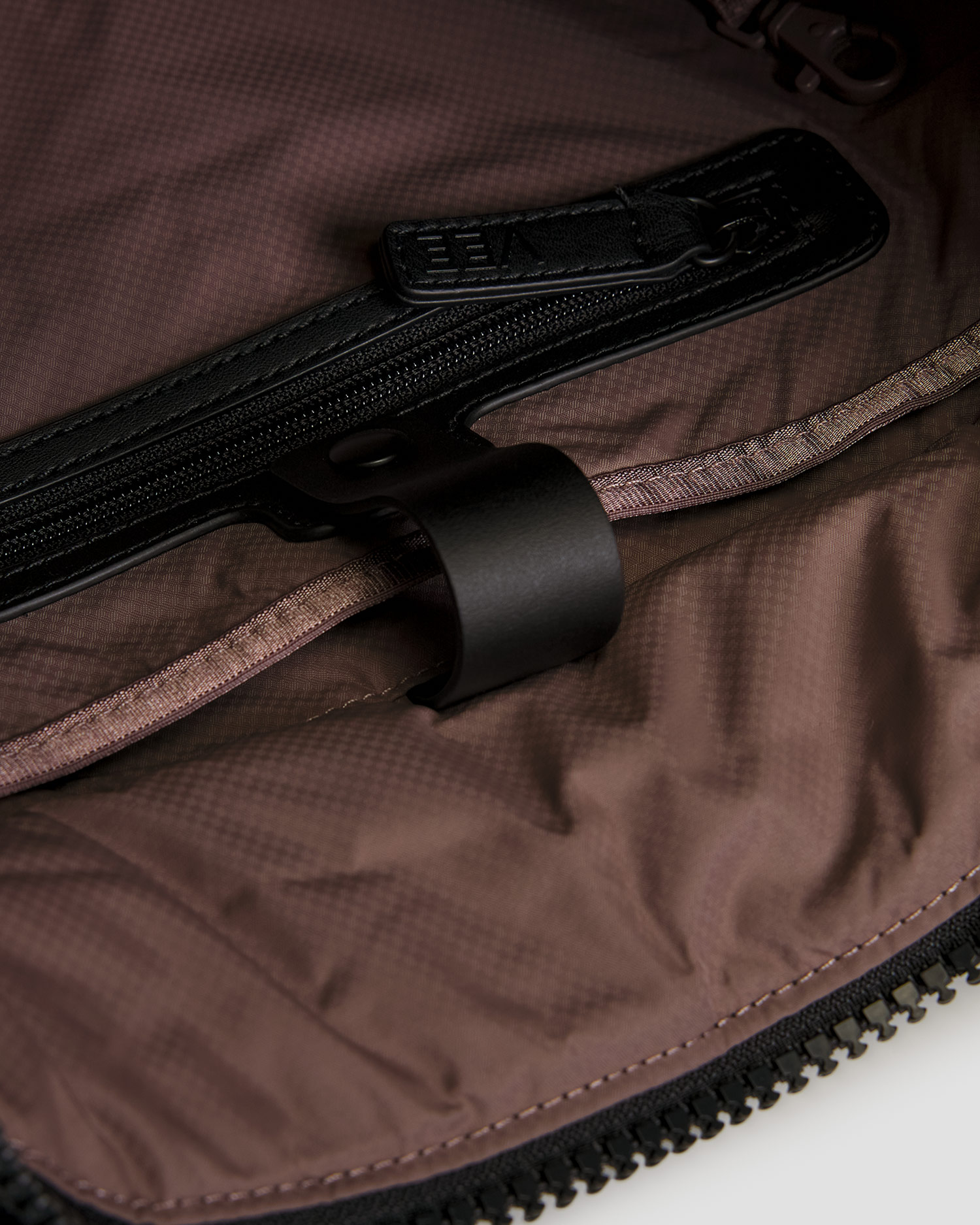 Torba damska Vee Collective Vee Tote Small czarna