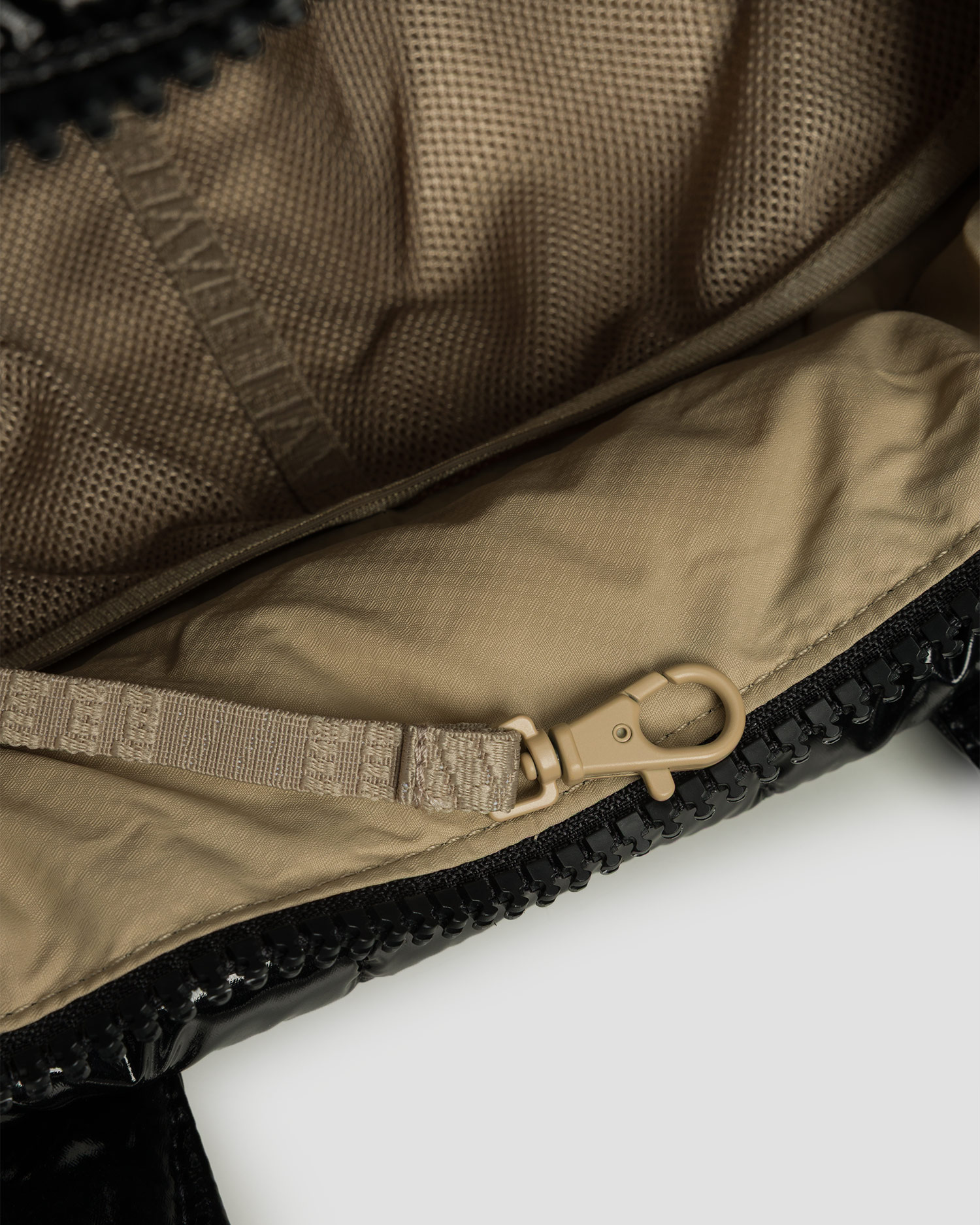 Vee Collective Porter Tote Small Damentasche in Schwarz