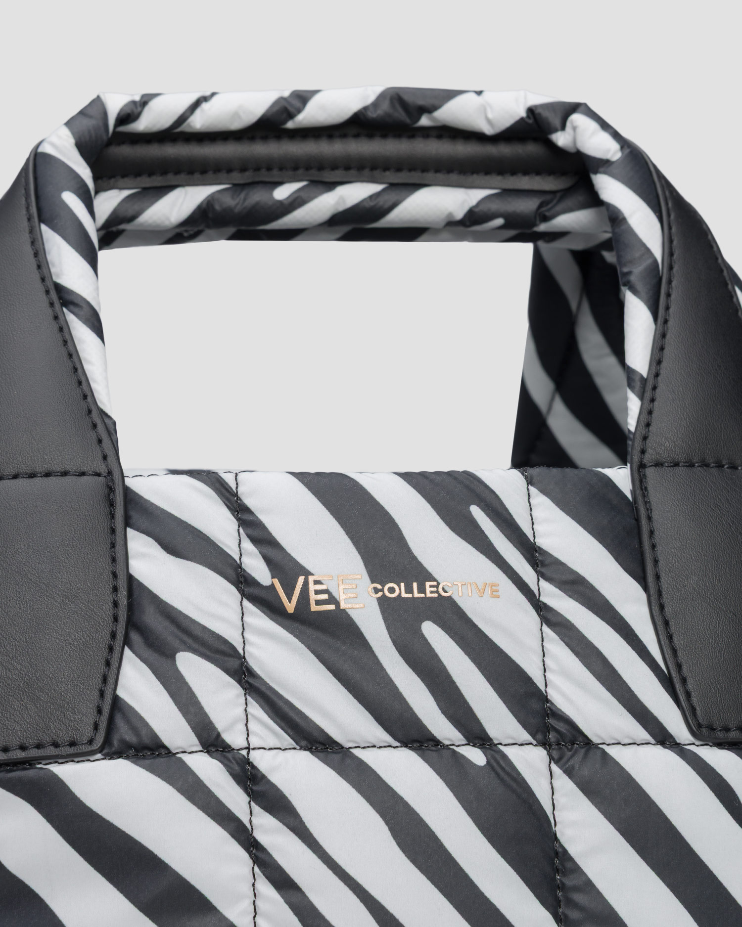 Women's handbag Vee Collective Porter Tote Small zebra
