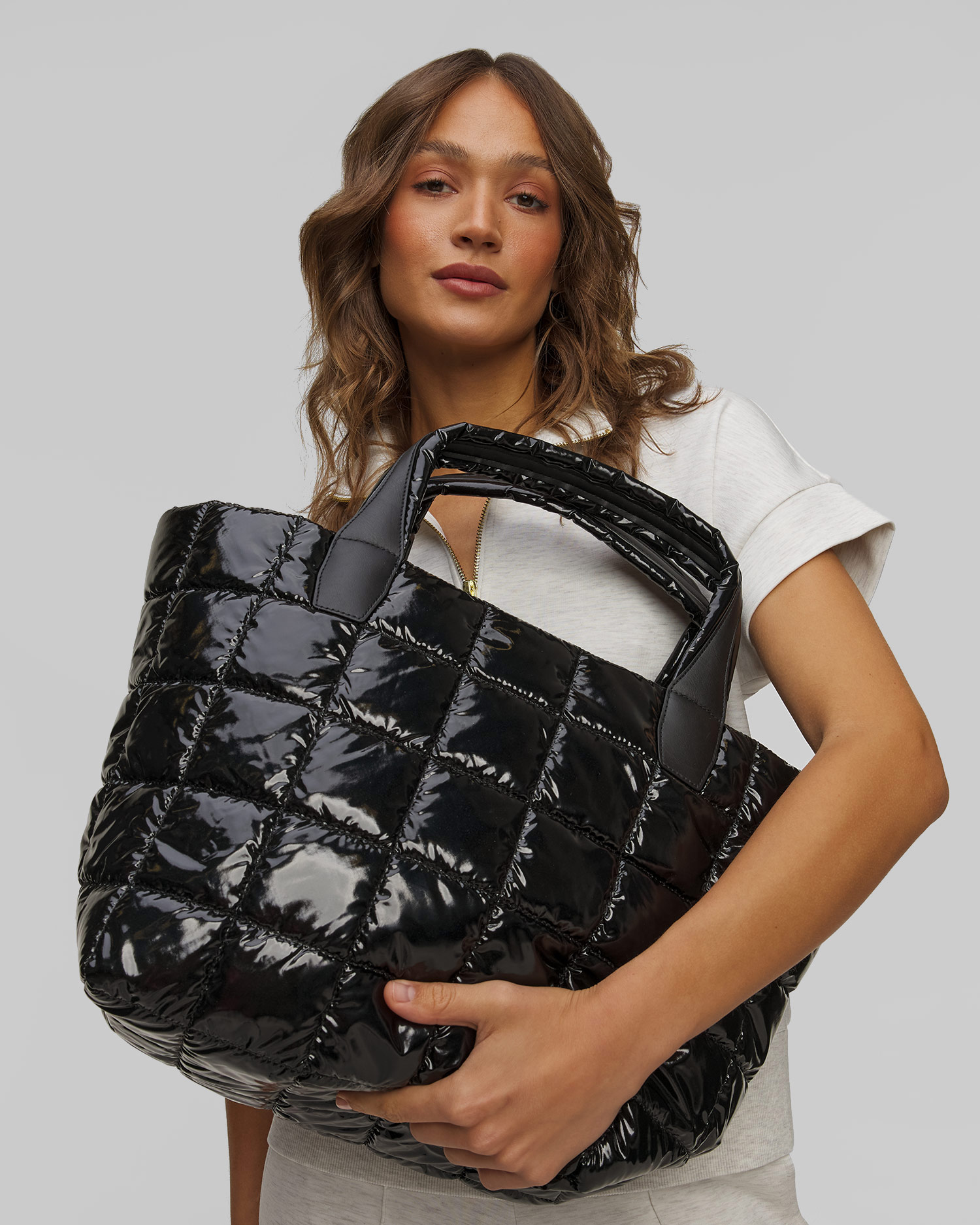 Dámska kabelka Vee Collective Porter Tote Medium čierna