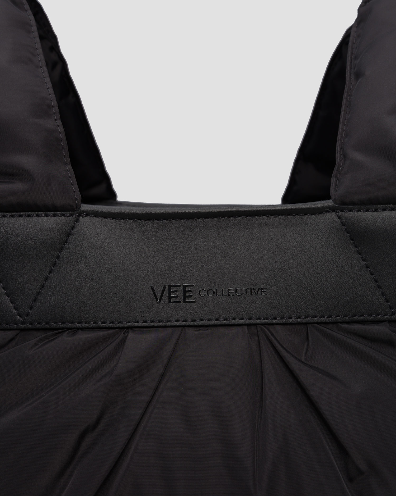 Geantă pentru femei Vee Collective Caba Medium cu borsetă neagră