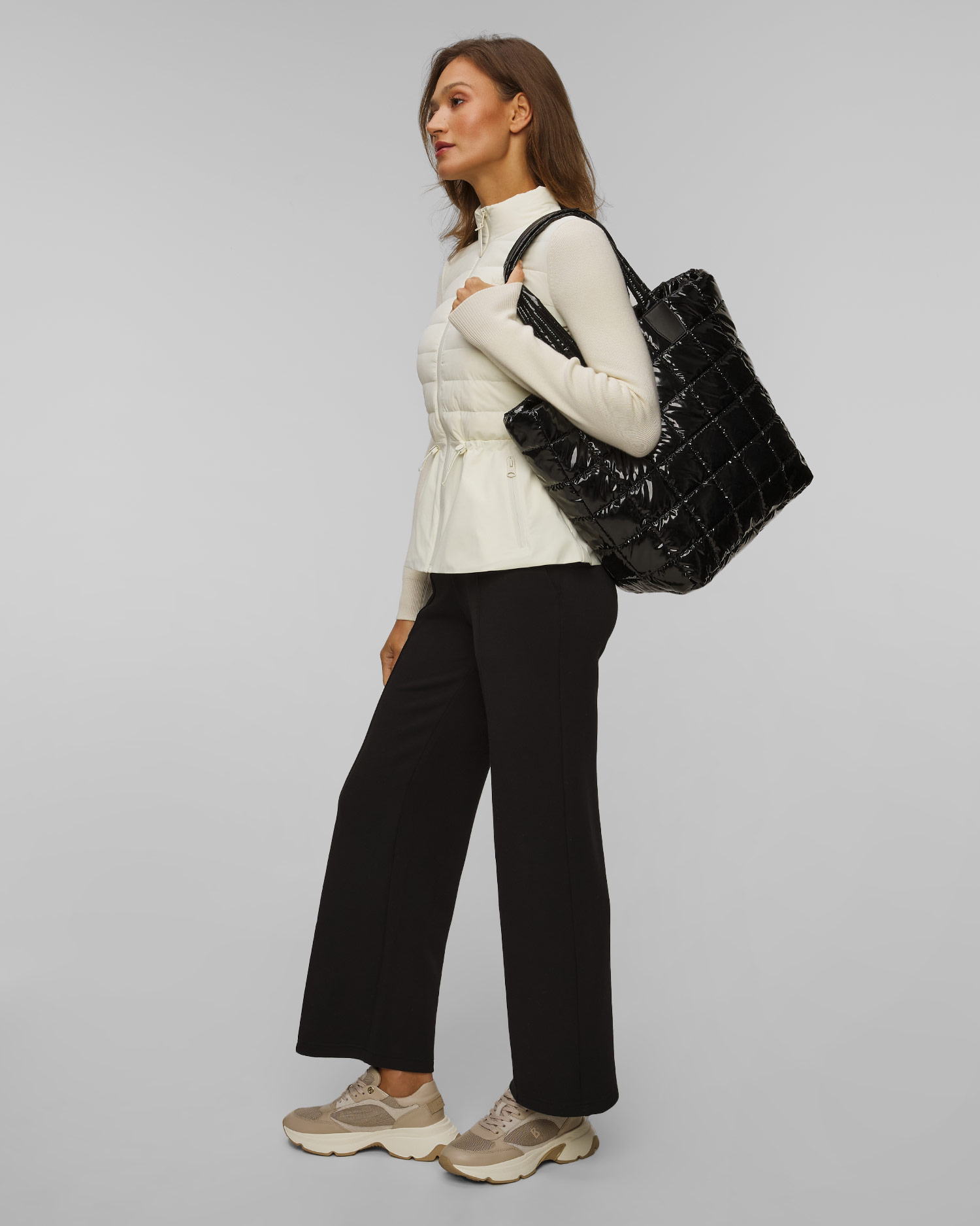 Dámska kabelka Vee Collective Porter Shopper čierna