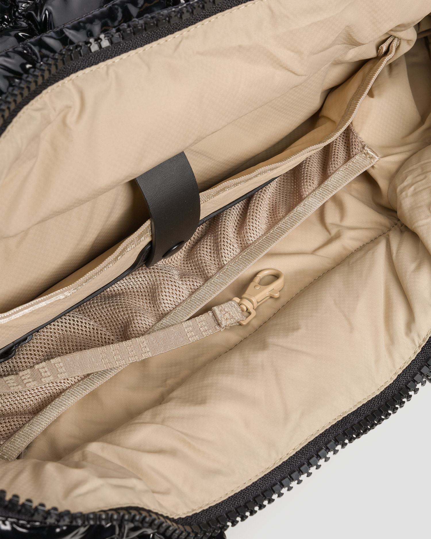 Dámska kabelka Vee Collective Porter Shopper čierna