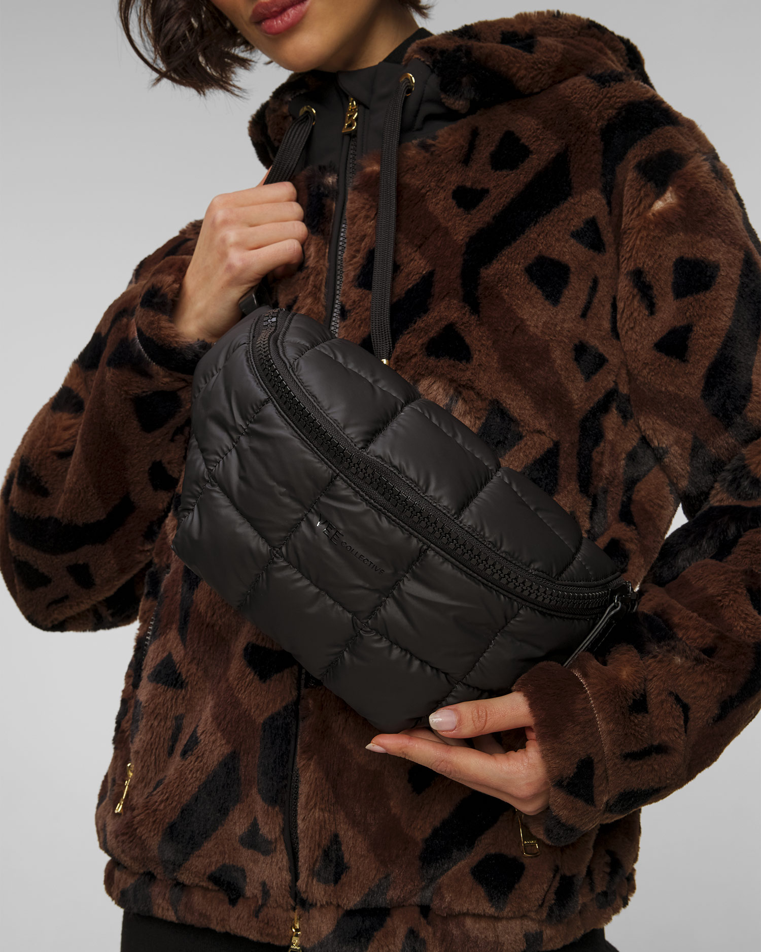 Nerka damska Vee Collective Porter Sling czarna