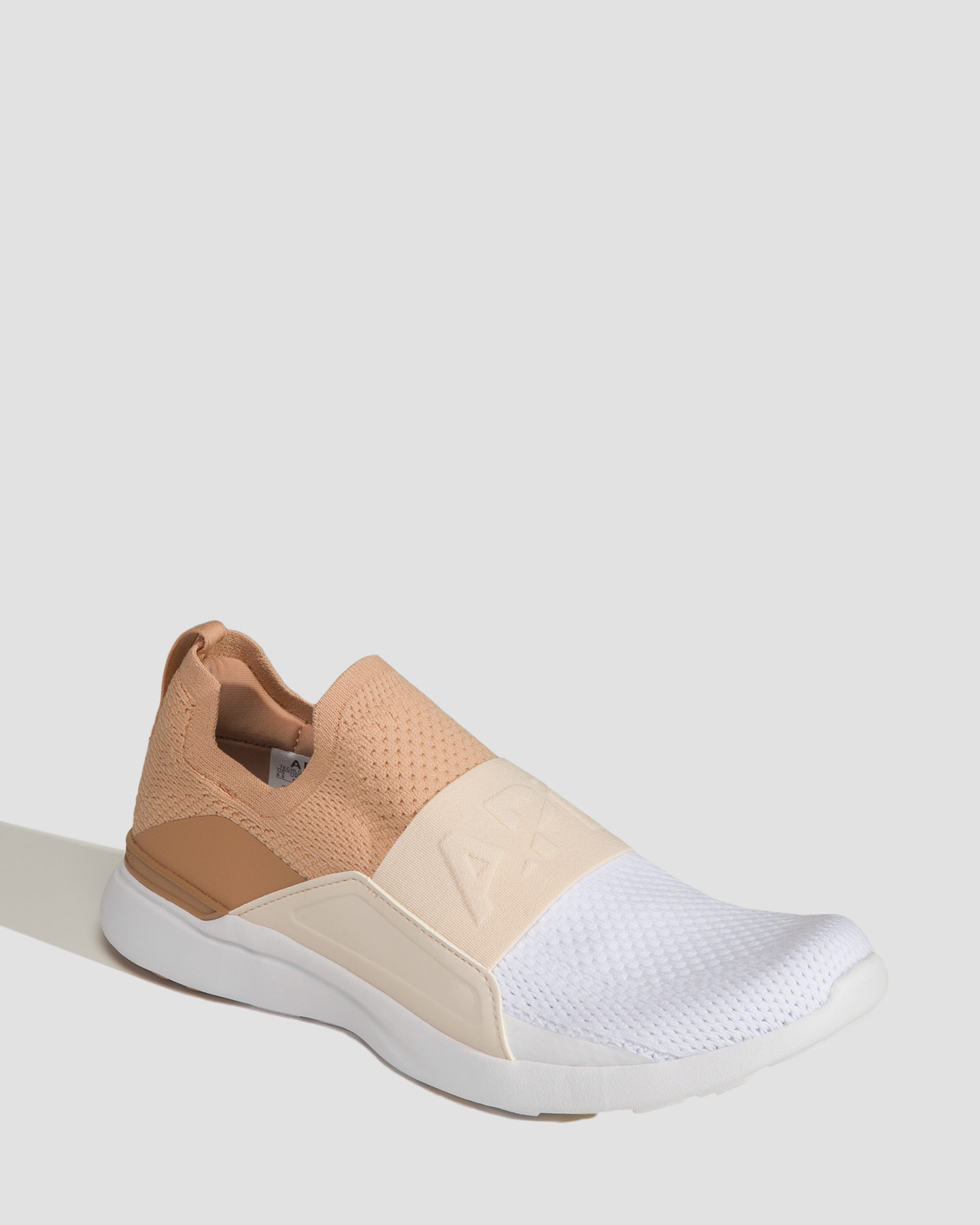 Shoes APL ATHLETIC PROPULSION LABS TECHLOOM BLISS