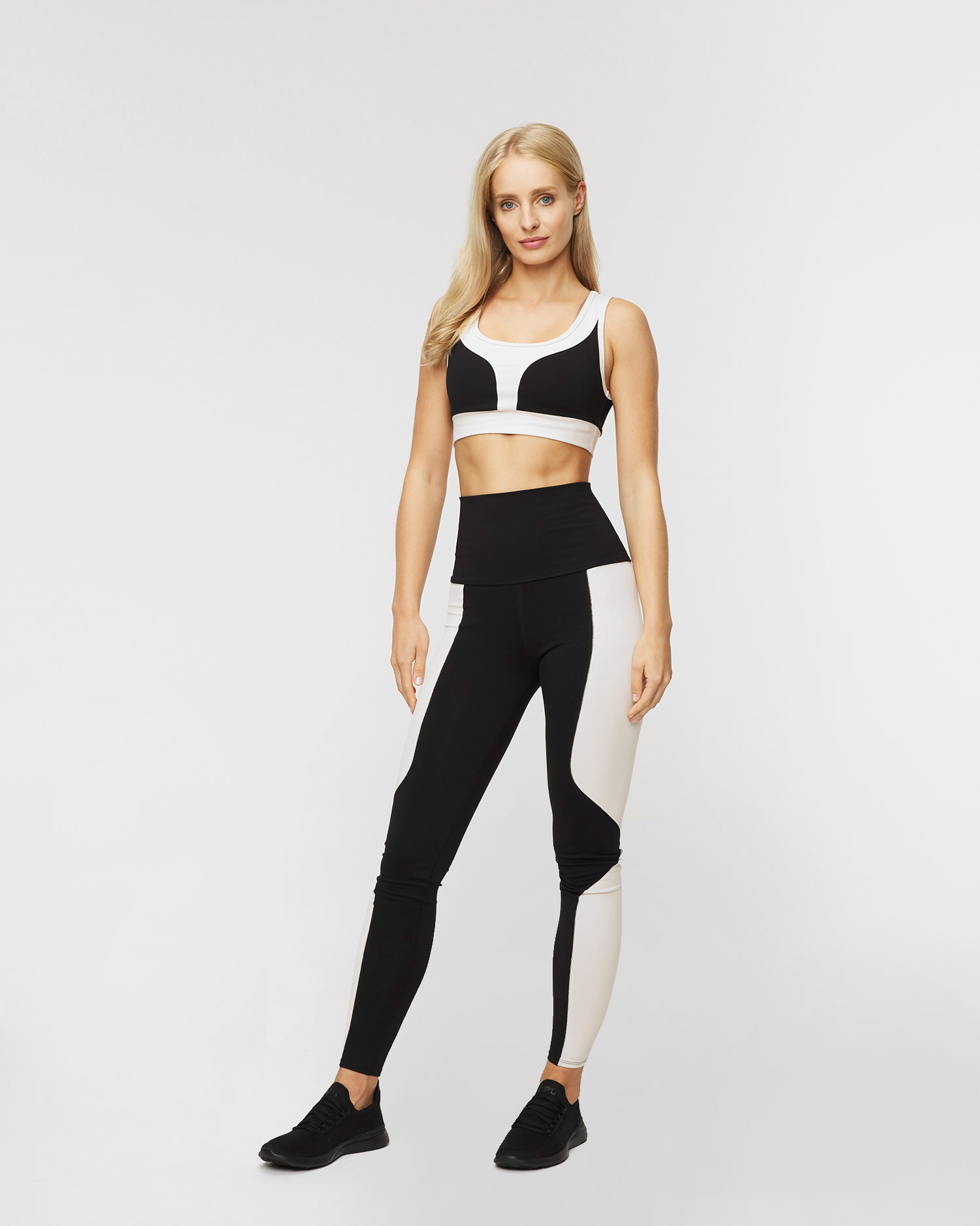 Women's trainers APL TECHLOOM BREEZE