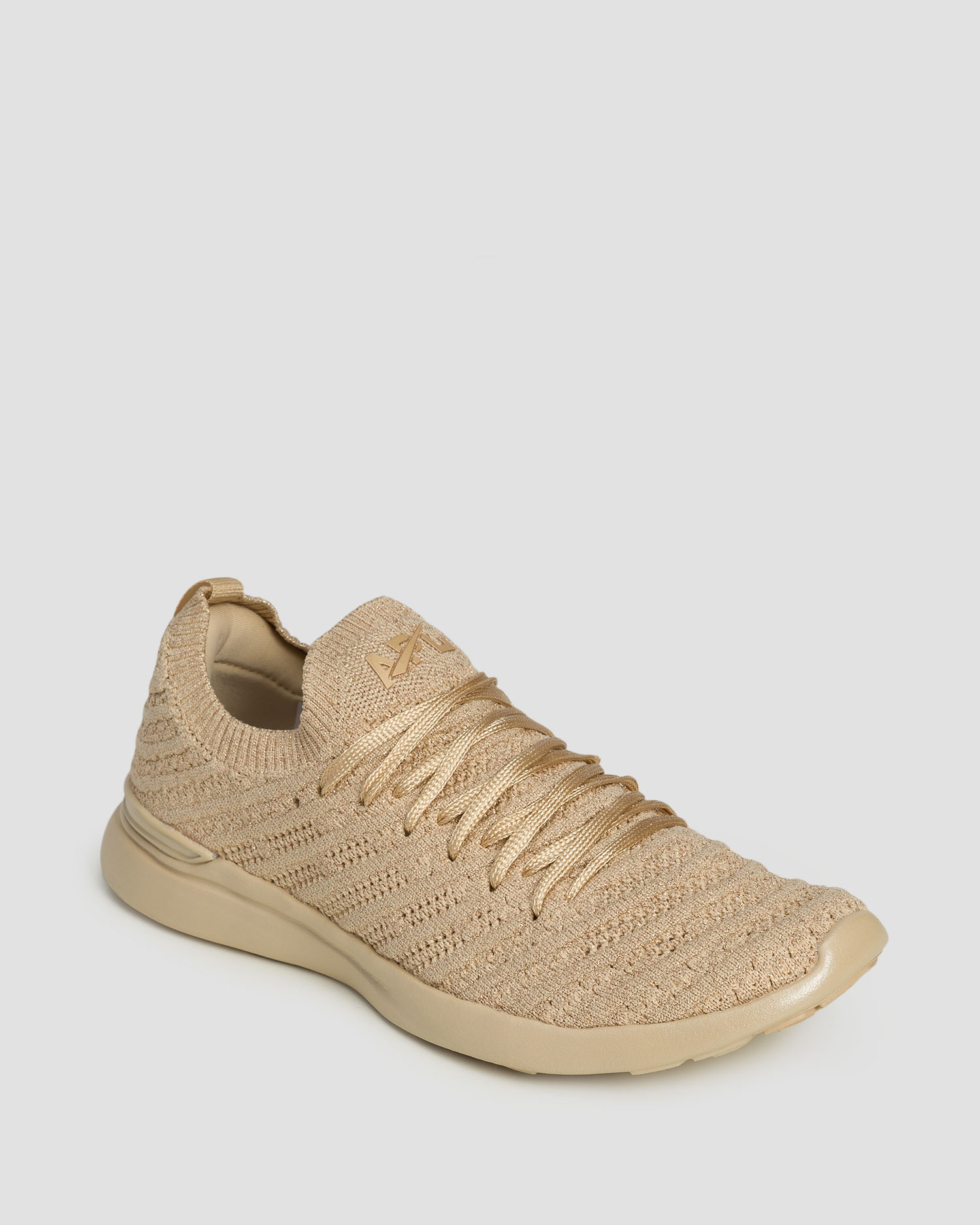 Shoes APL TECHLOOM WAVE