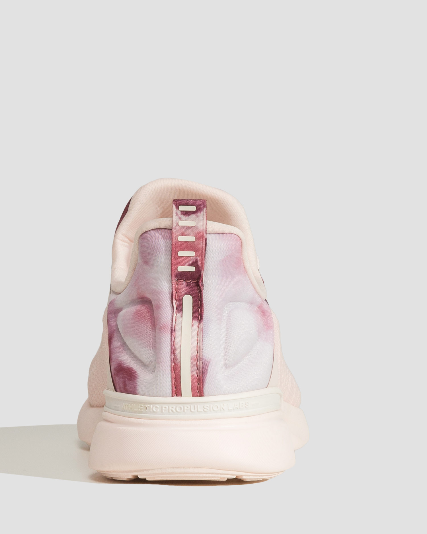 Shoes APL TECHLOOM TRACER