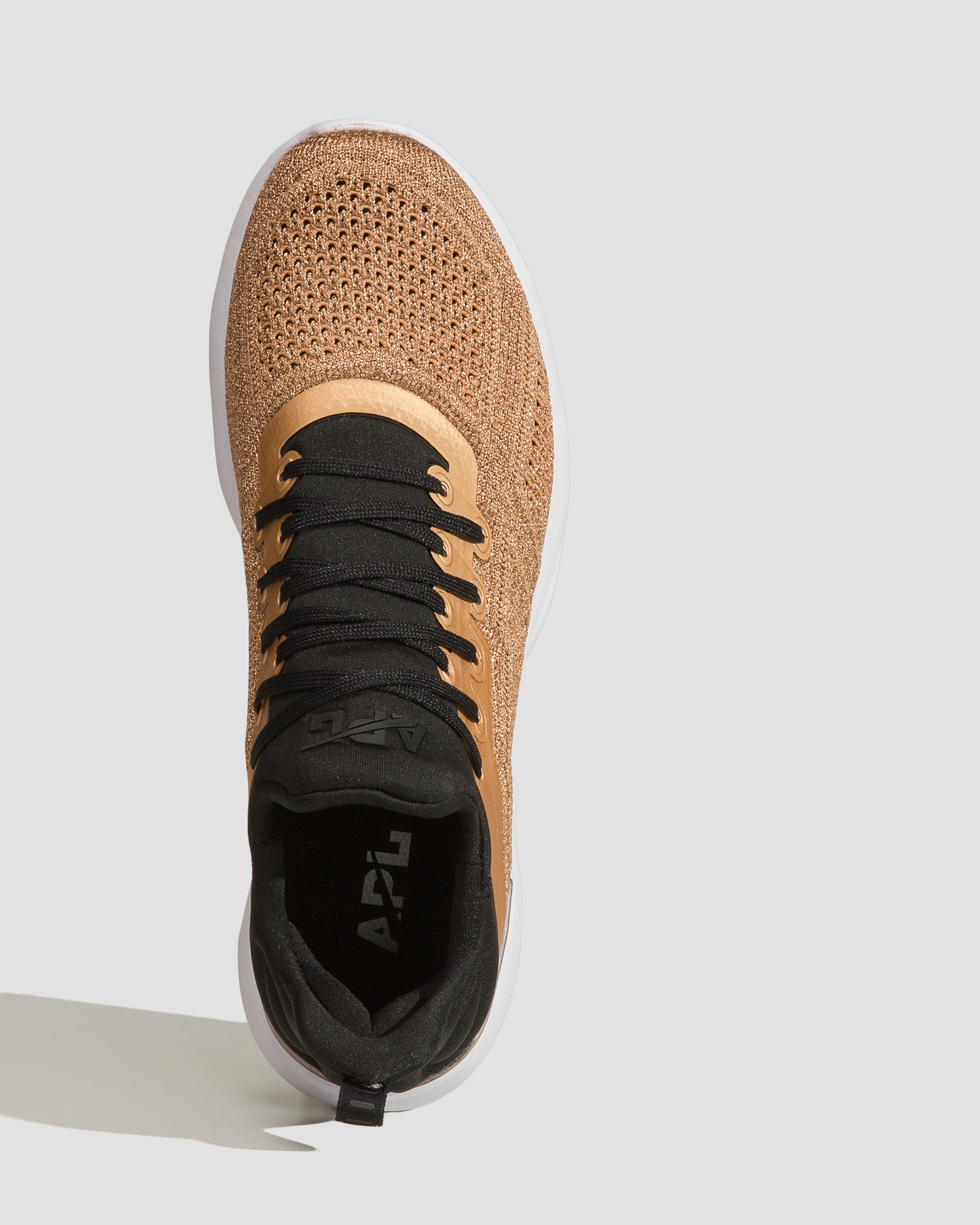 Shoes APL TECHLOOM TRACER