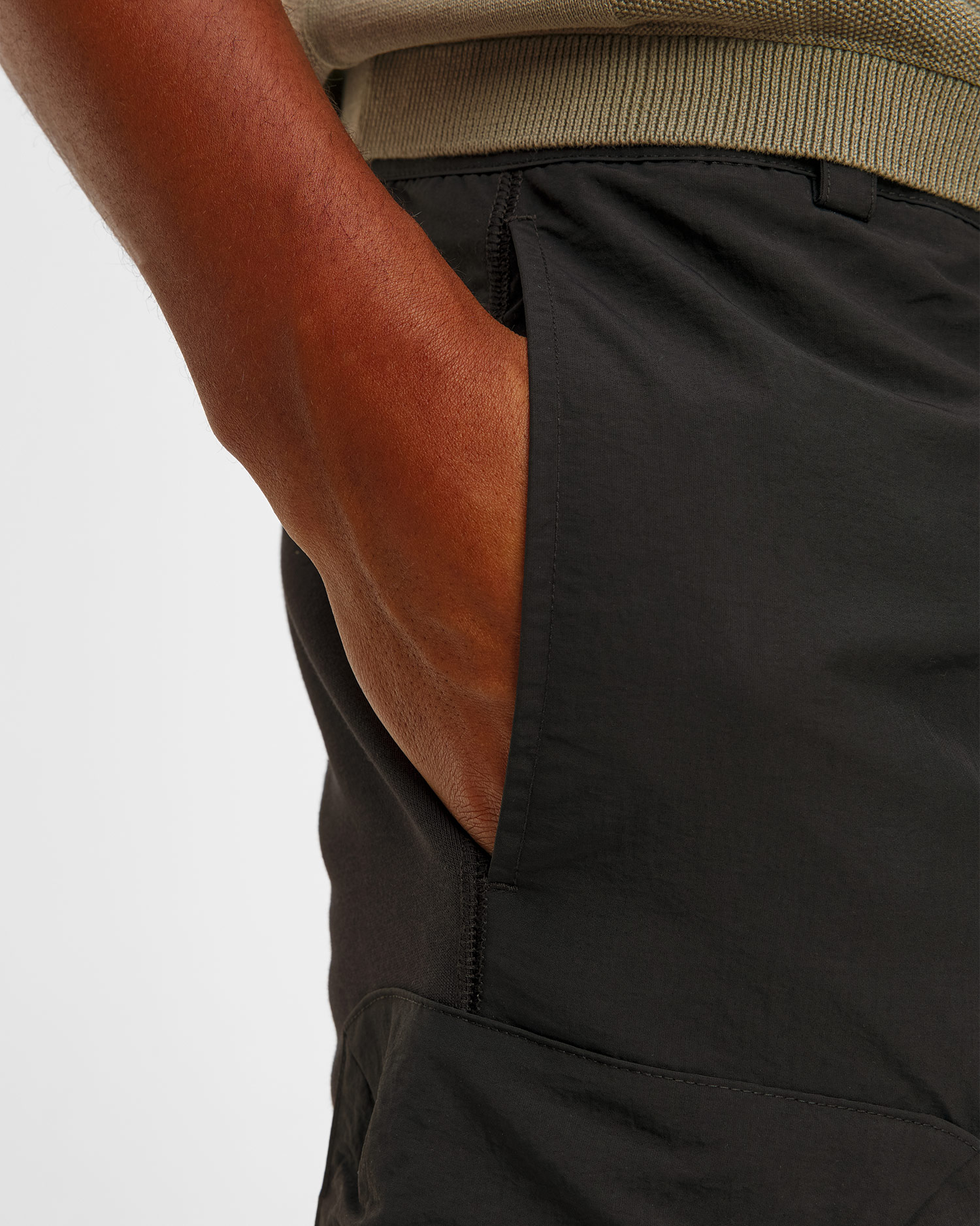 Pánske čierne kapsáčové nohavice Parajumpers Osage