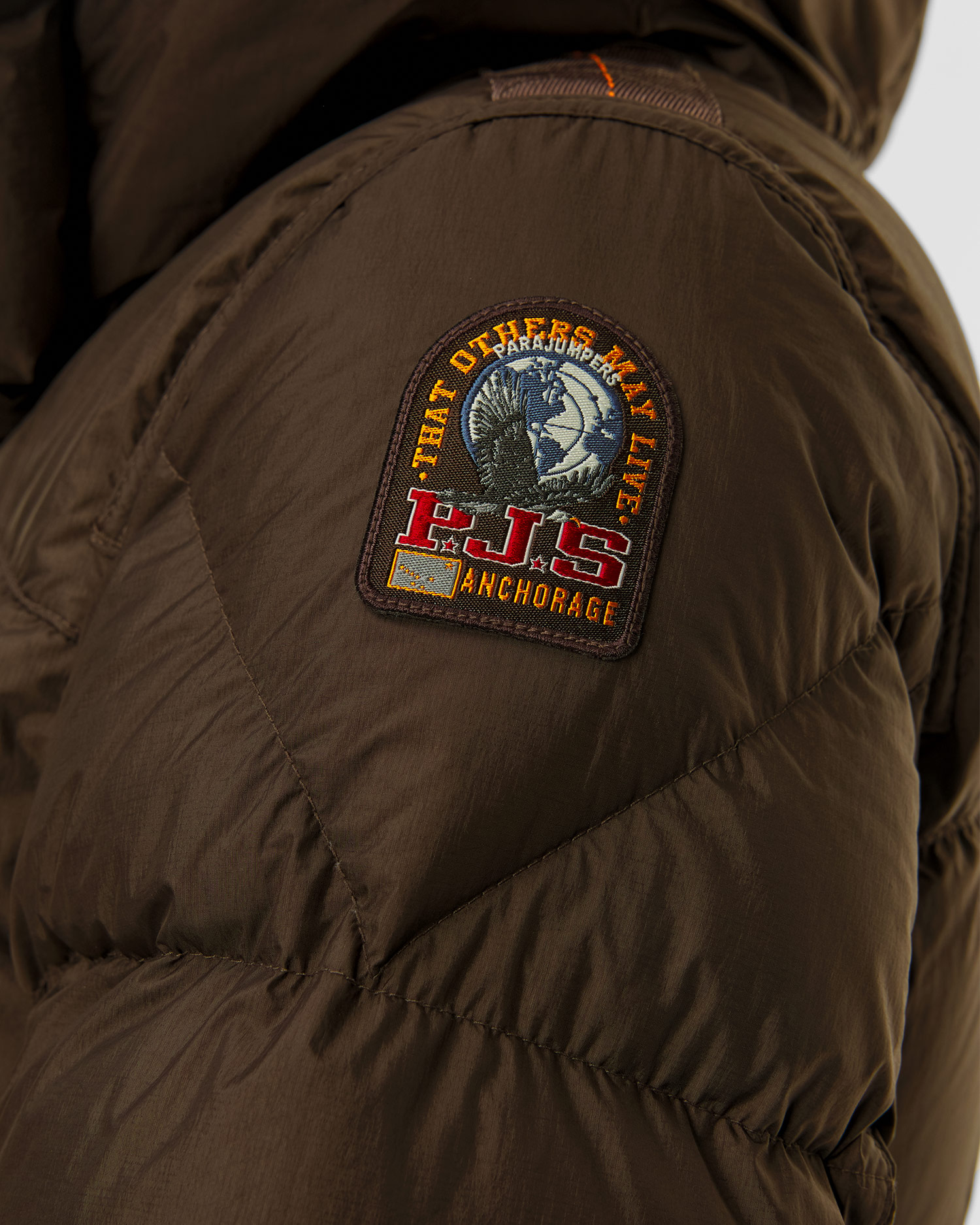 Haină de puf maro pentru femei Parajumpers Panda