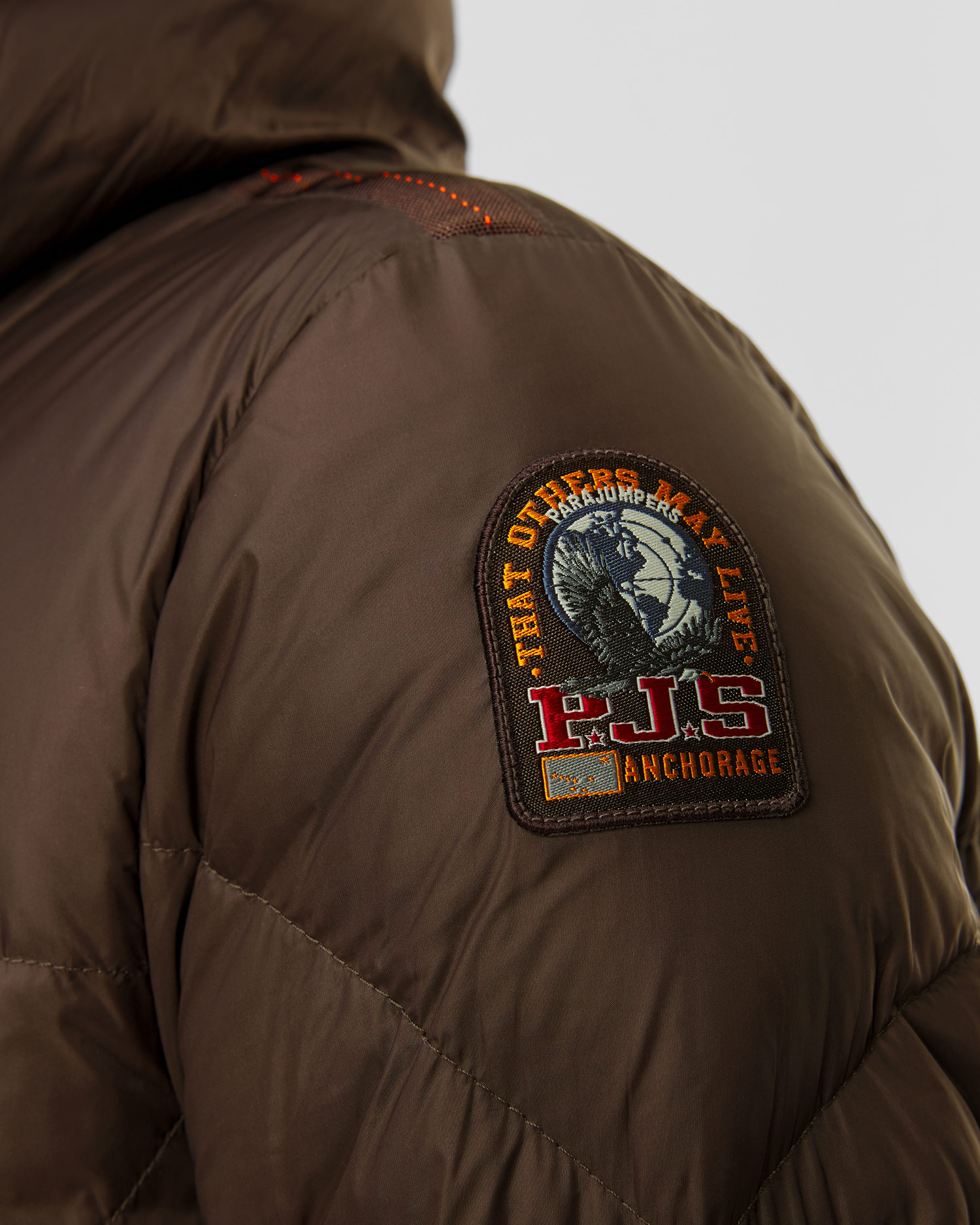 Geacă de puf maro pentru femei Parajumpers Janet