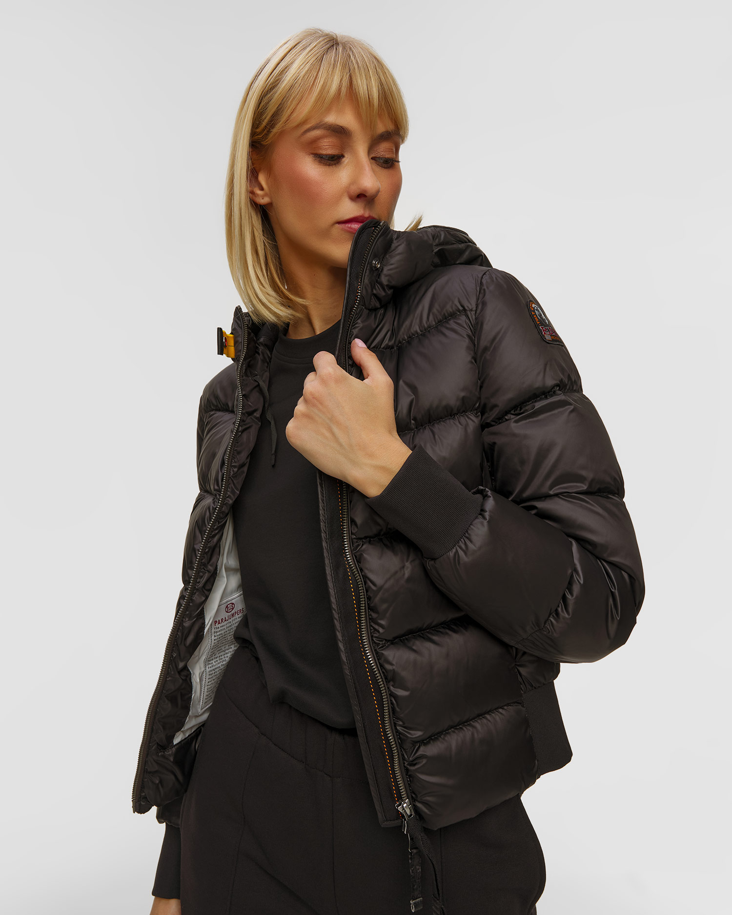 Doudoune noire pour femmes Parajumpers Mariah 