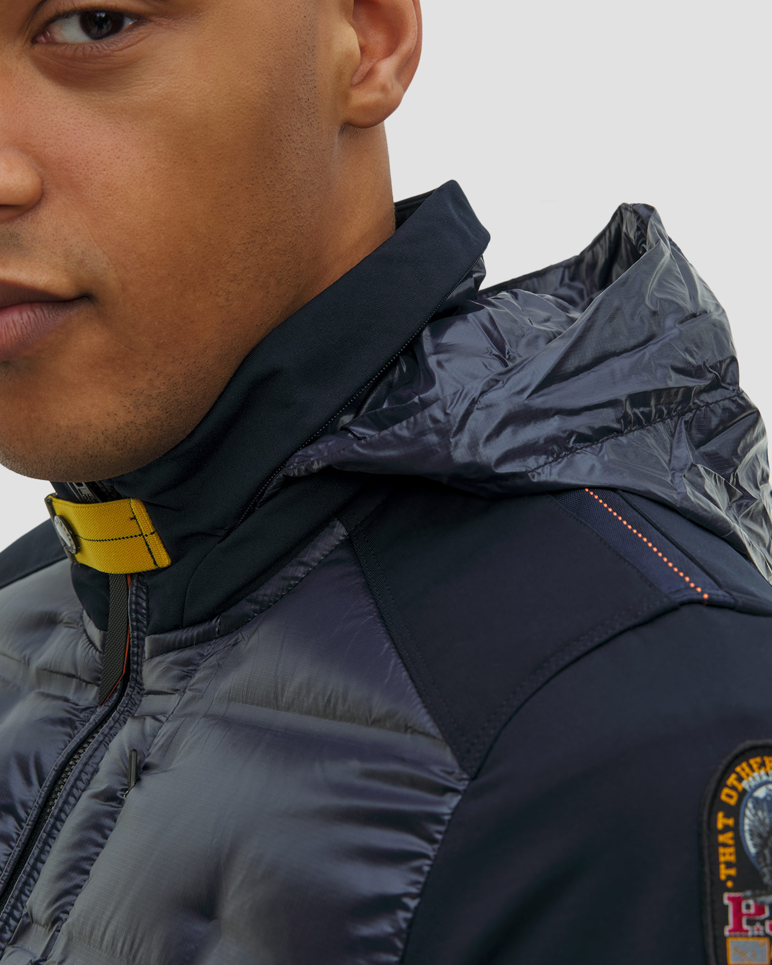 Tmavě modrá pánská péřová bunda Parajumpers Matty