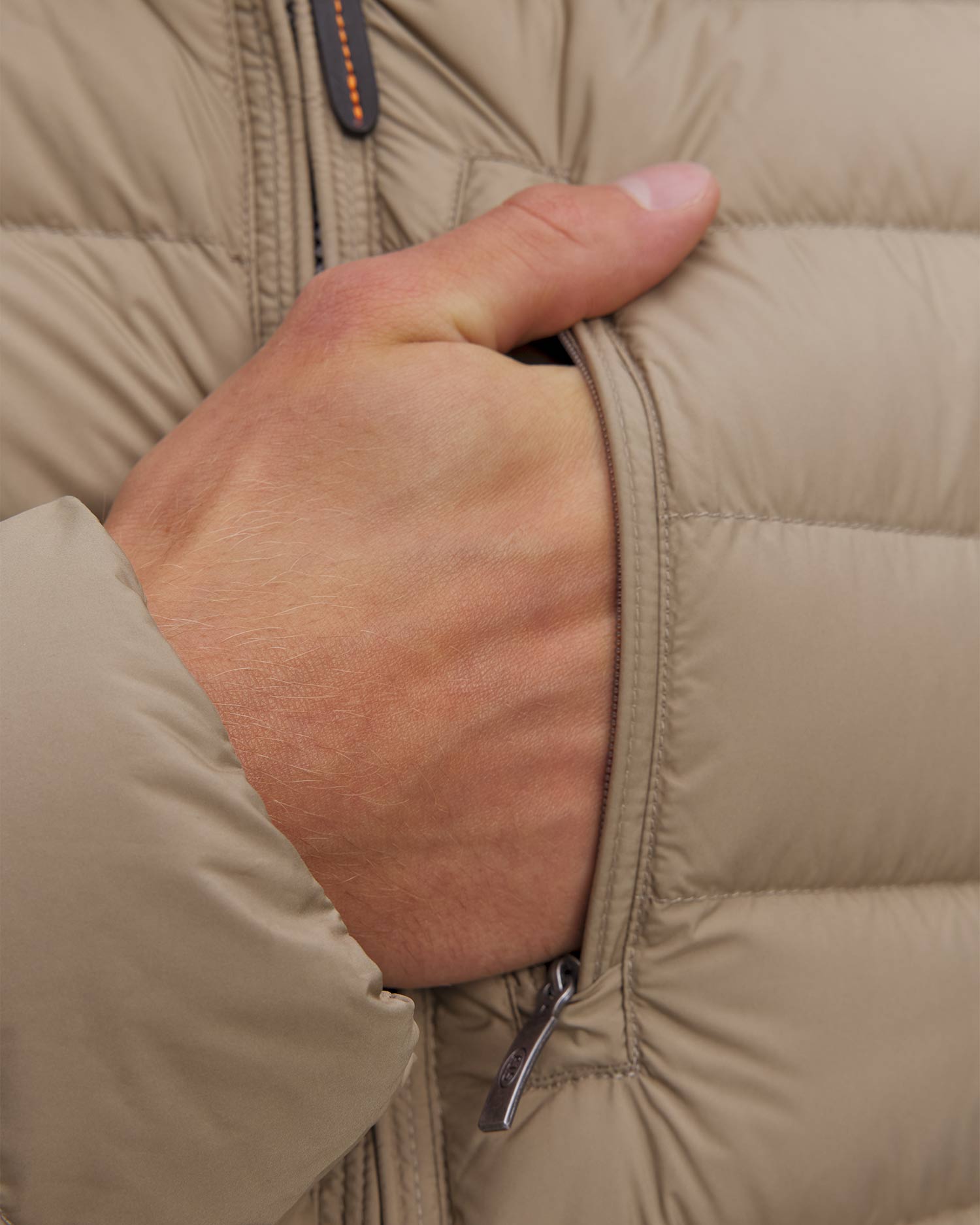 Parajumpers Last Minute Herren-Daunenjacke mit Kapuze