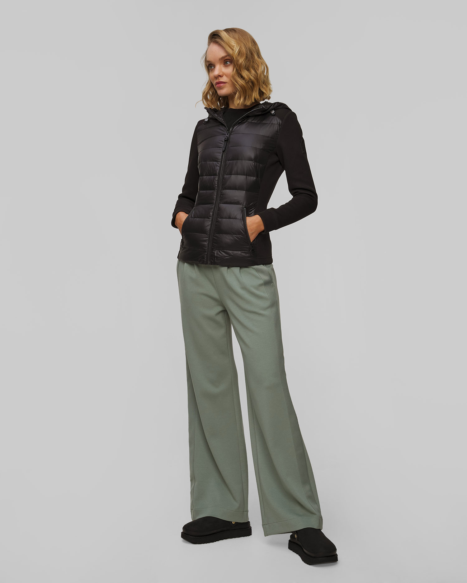 Dámska čierna hybridná bunda Mackage Della-r