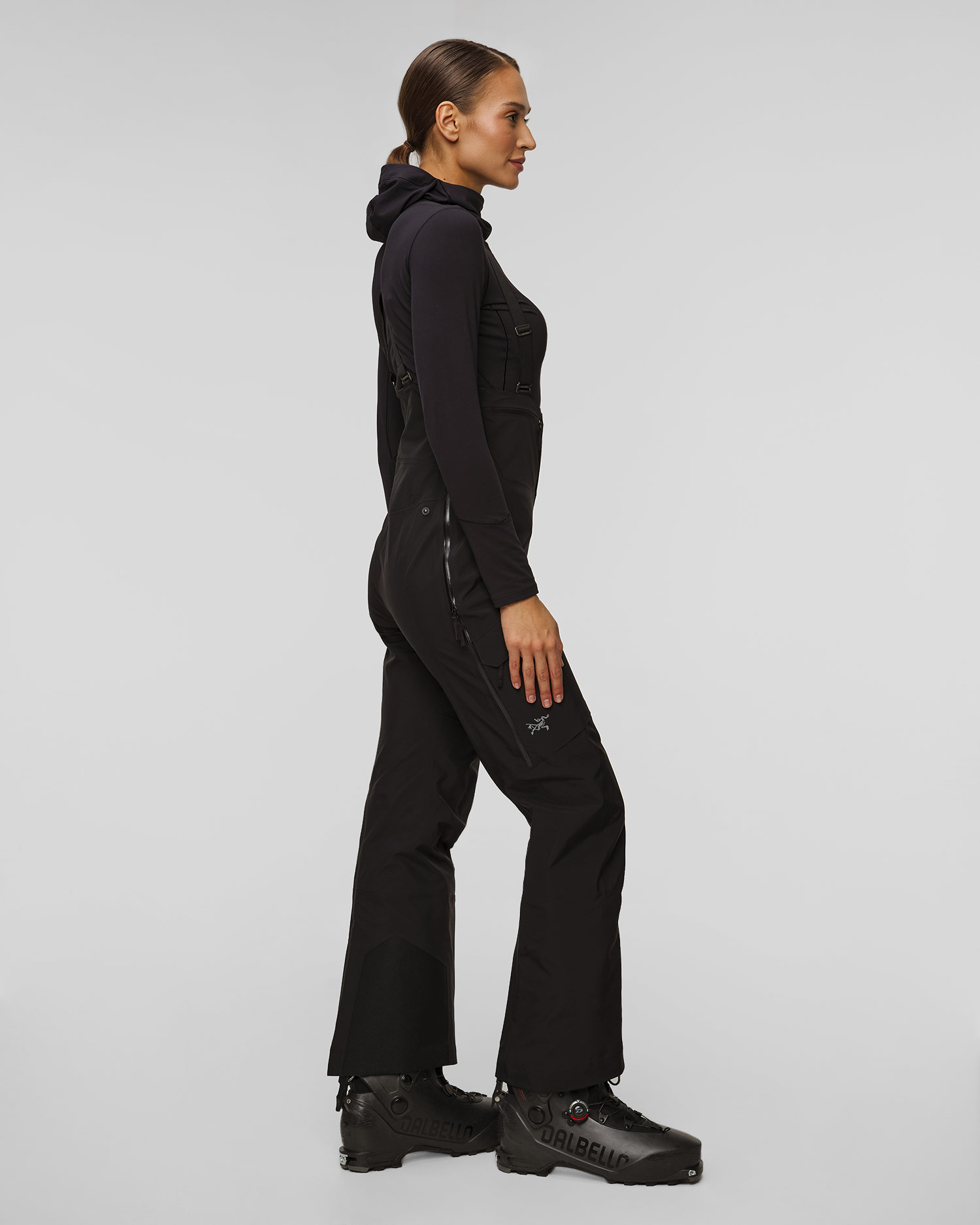 Černé dámské skitouringové kalhoty se šlemi Arcteryx Rush Bib Pant
