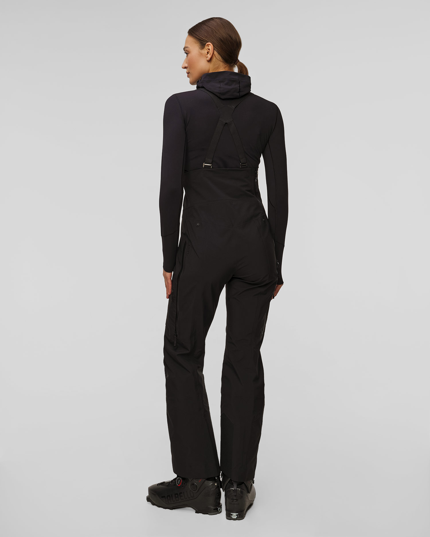 Černé dámské skitouringové kalhoty se šlemi Arcteryx Rush Bib Pant