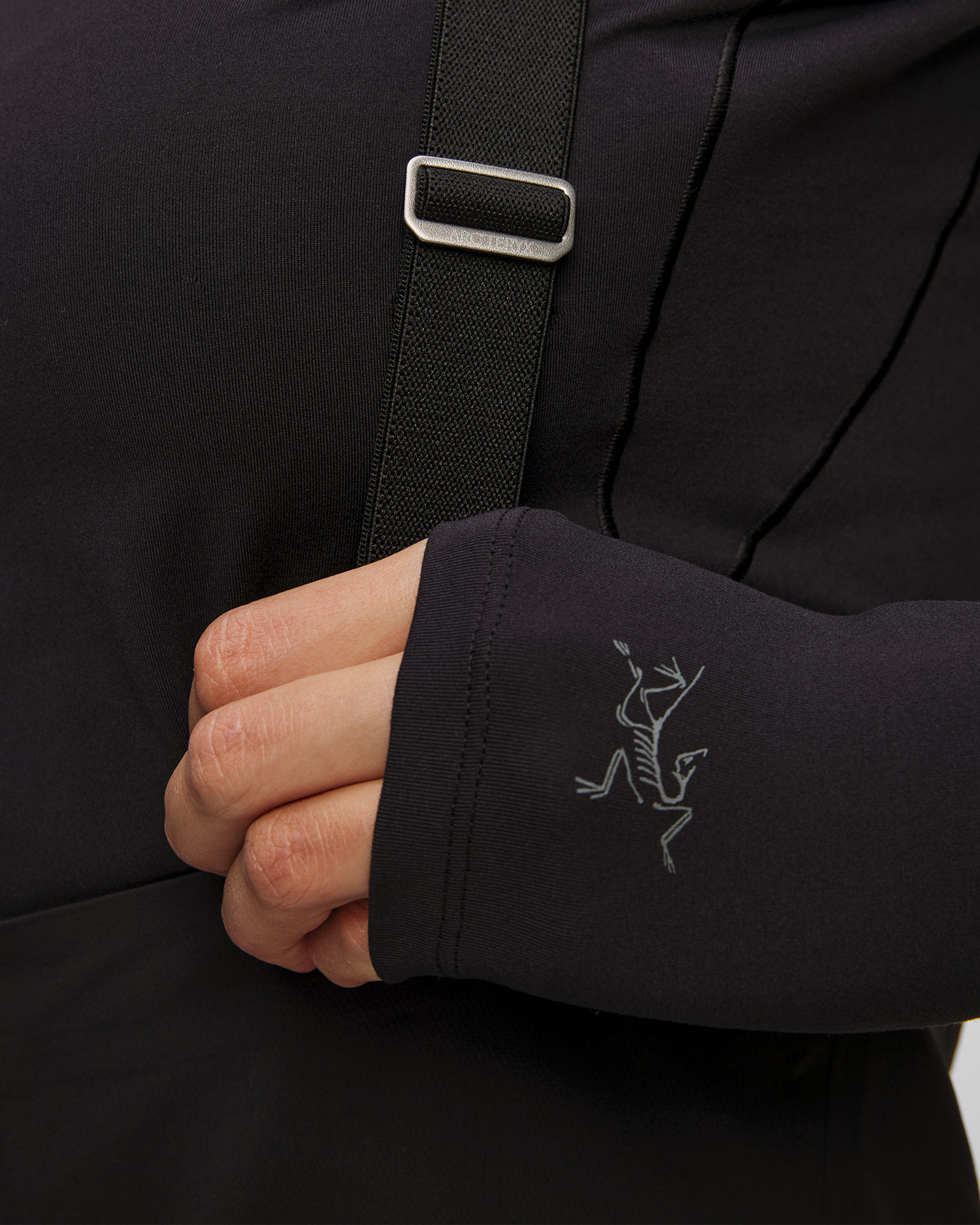 Černé dámské skitouringové kalhoty se šlemi Arcteryx Rush Bib Pant