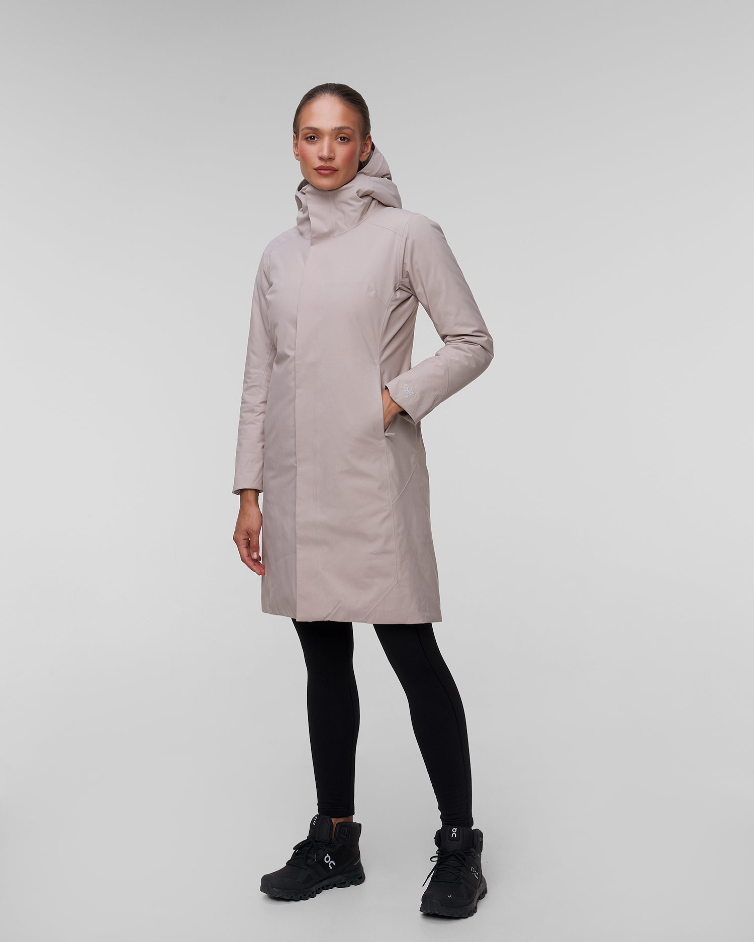 Women's beige down parka Arcteryx Patera