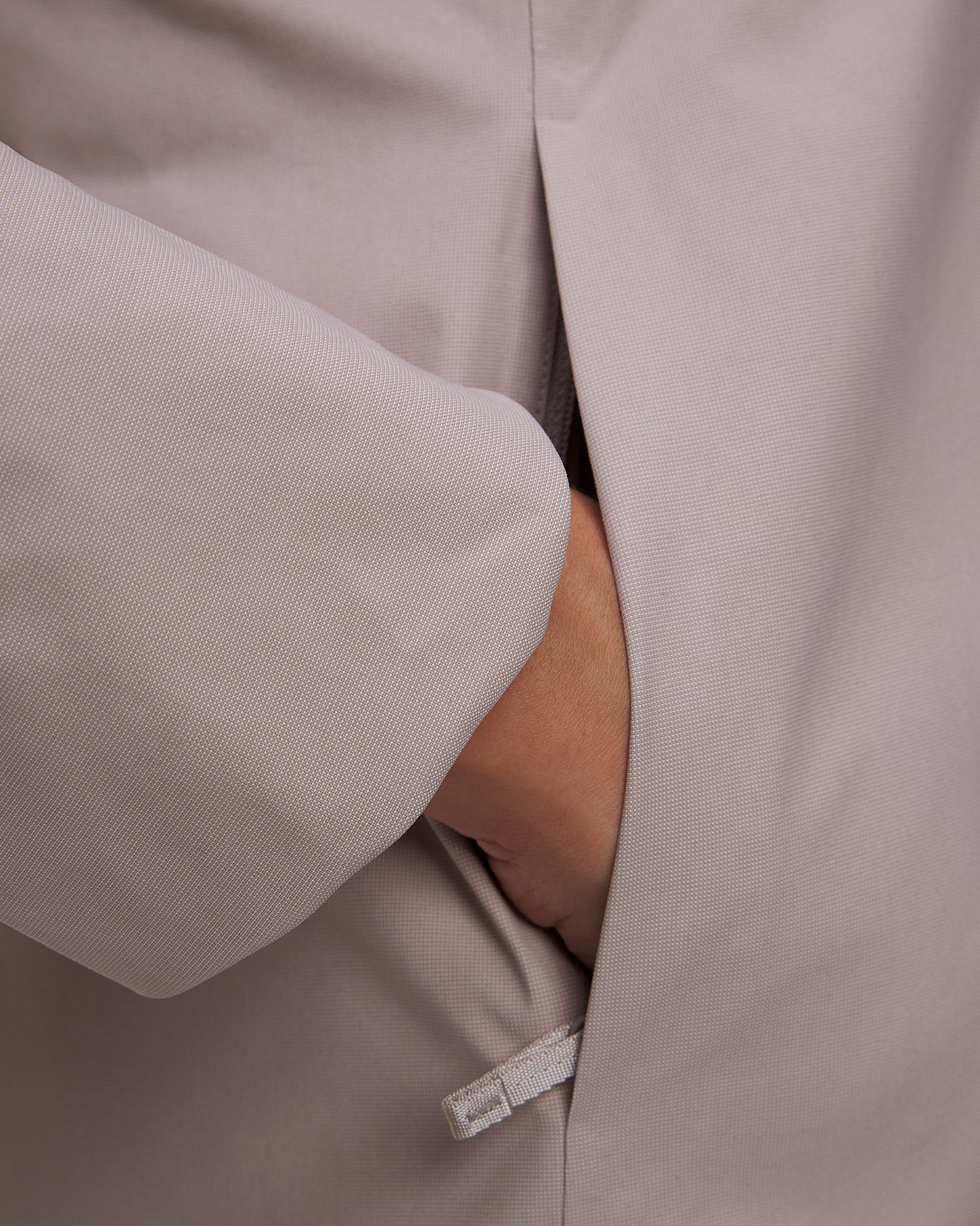 Women's beige down parka Arcteryx Patera