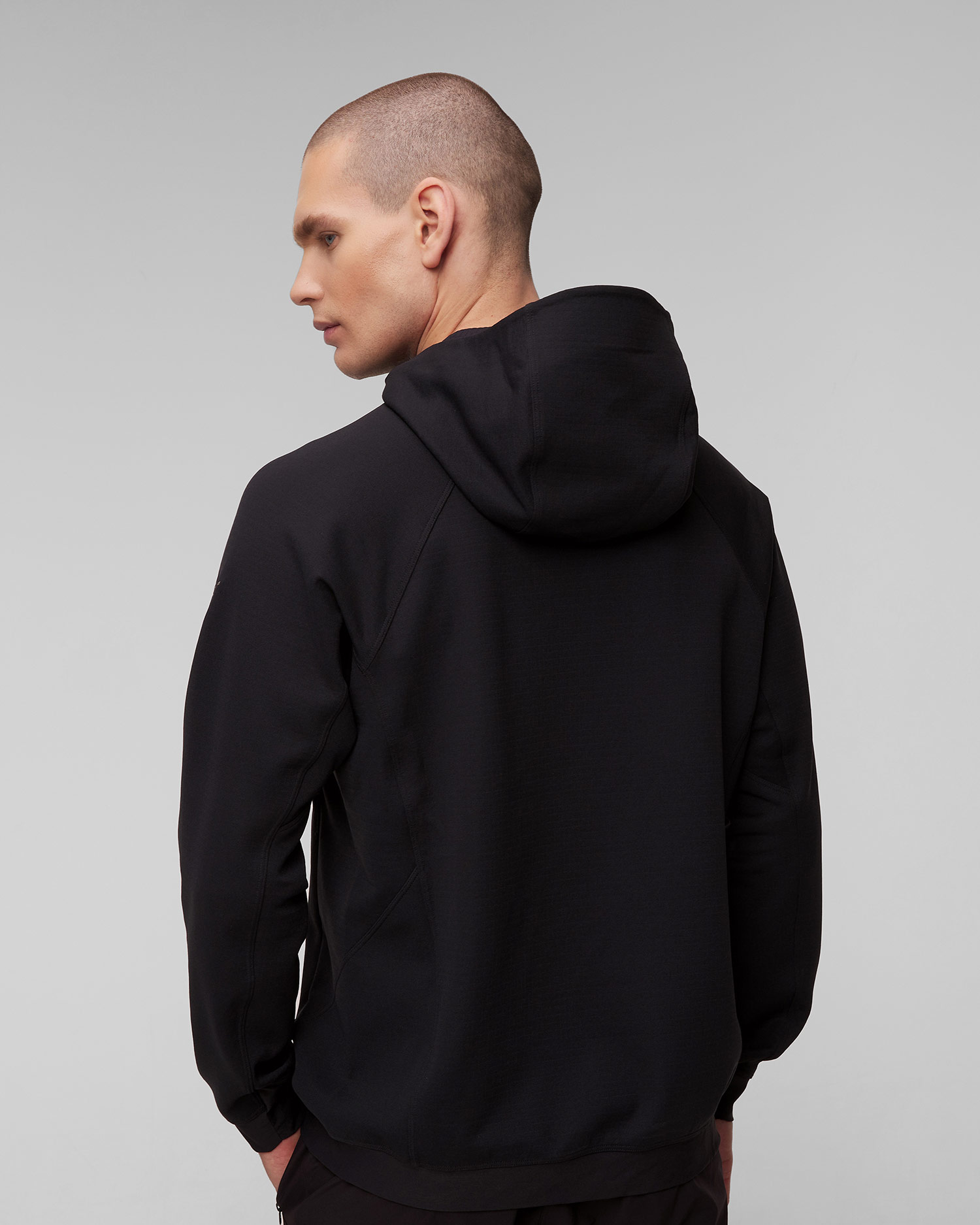 Arcteryx Rethel Hdy M Midlayer-Sweatshirt für Herren in Schwarz