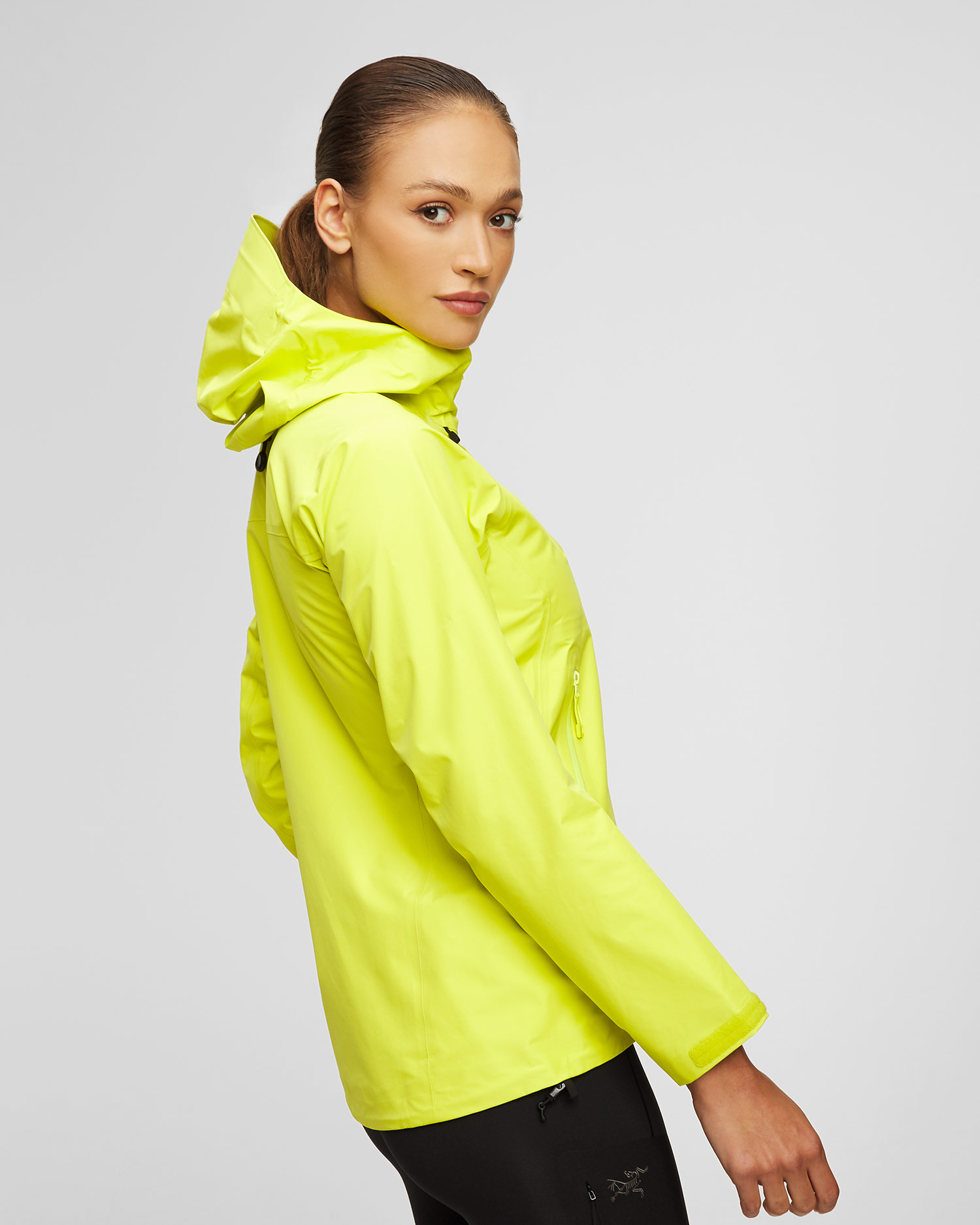 Veste membrane jaune pour femmes Arcteryx Beta LT