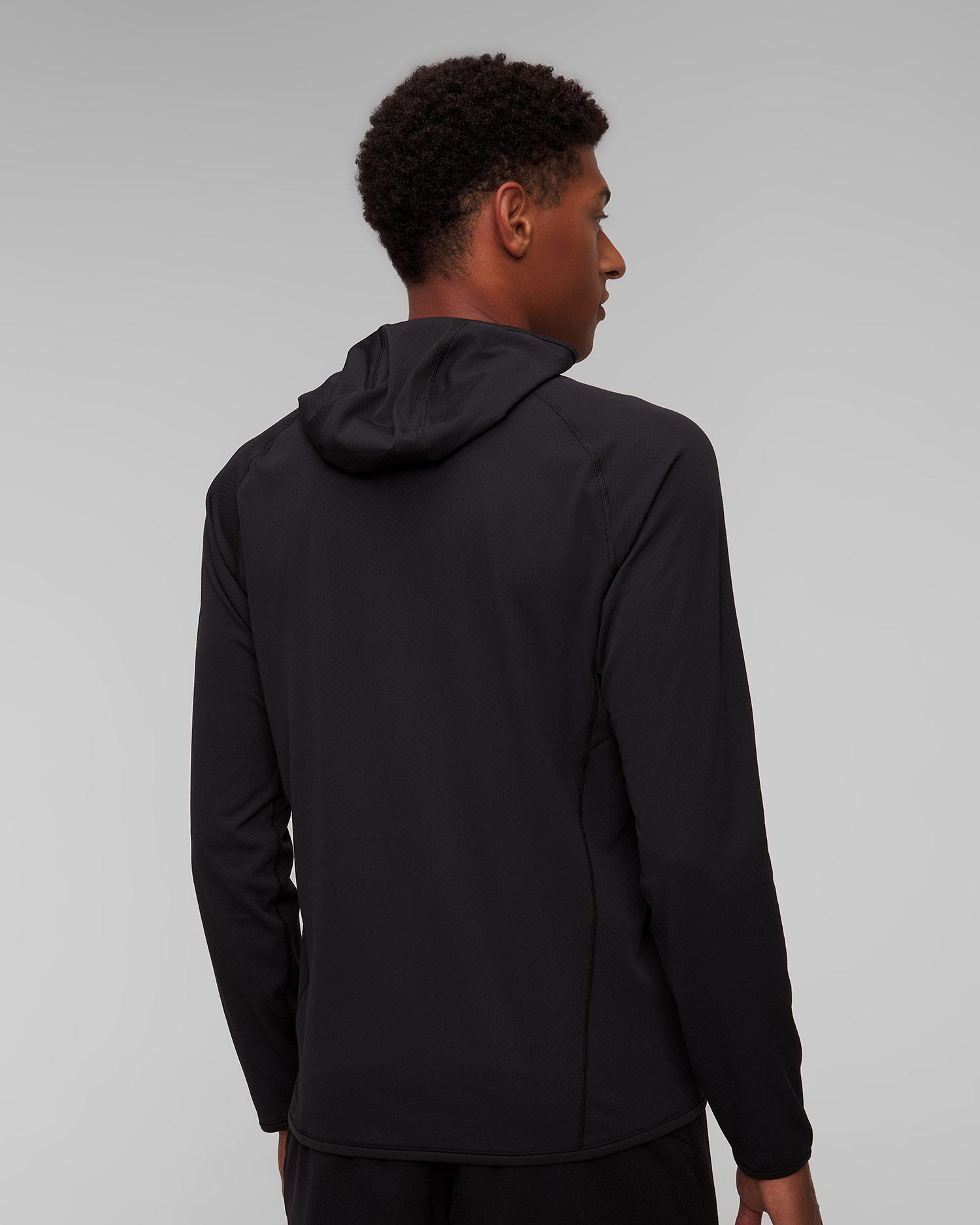 Czarna bluza techniczna męska Arcteryx Delta Pullover