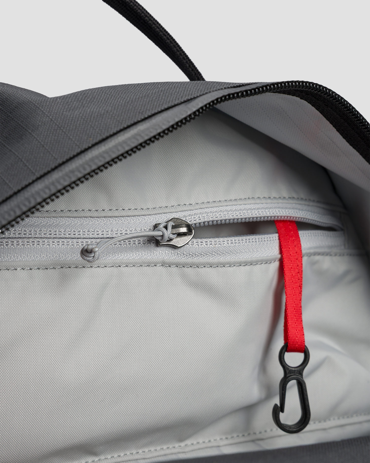 Batoh freeride Arcteryx Quintic 28 batoh čierny