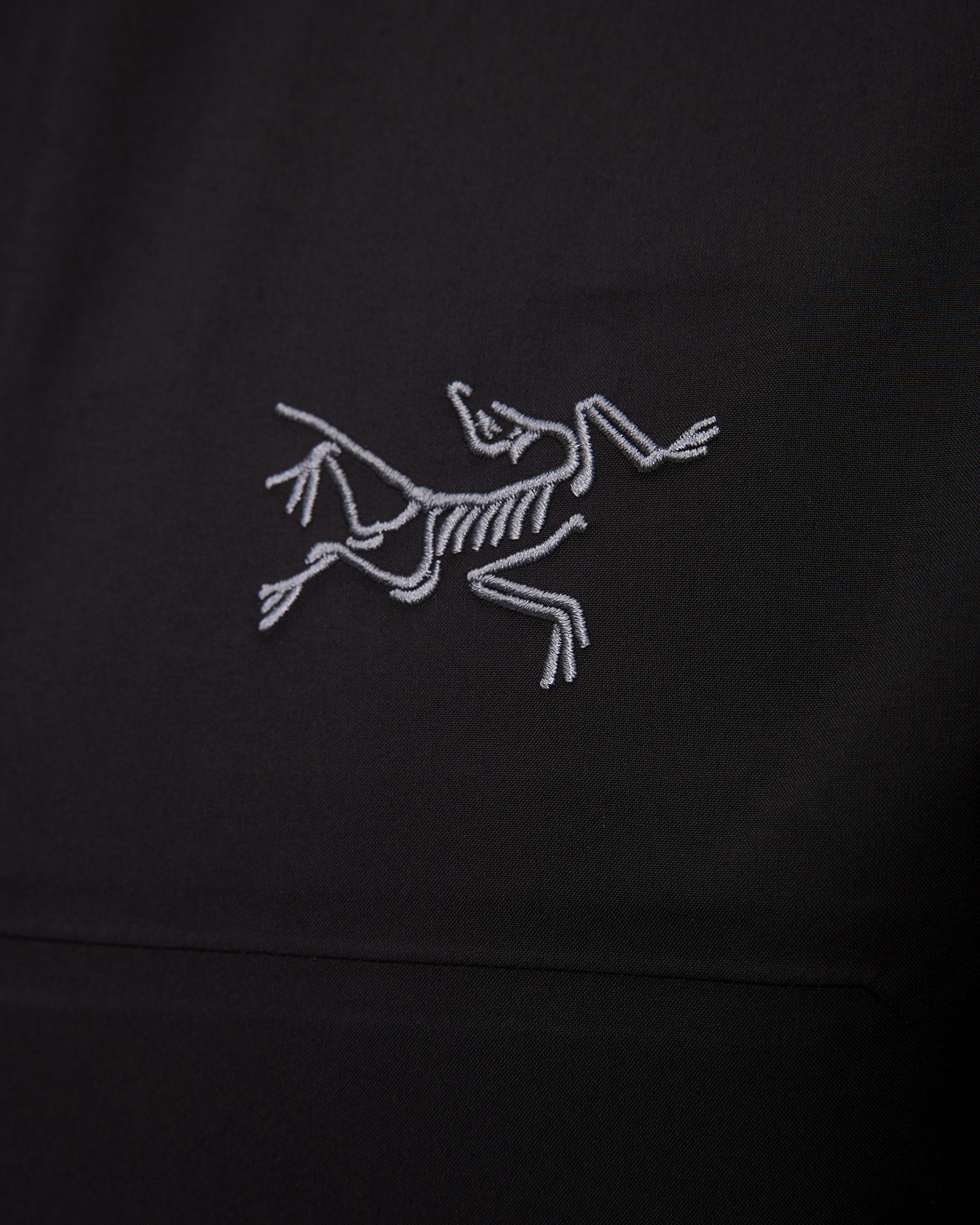 Arcteryx Beta Jacket M Hardshelljacke für Herren in Schwarz