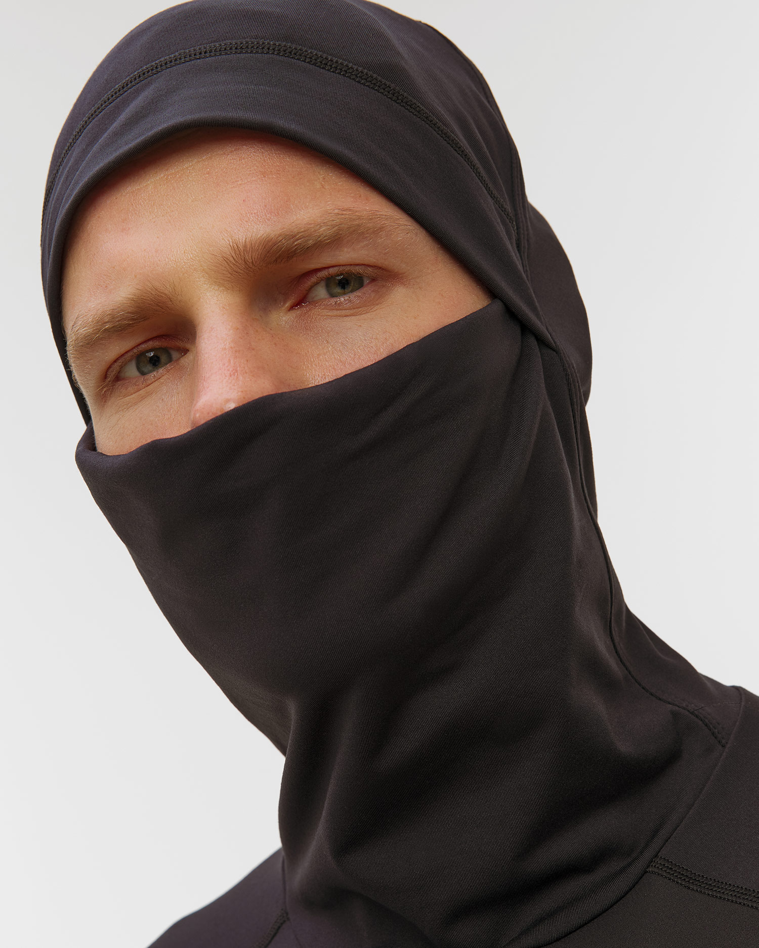 Pánská mikina Arcteryx RHO LT Hoody Men v černé barvě