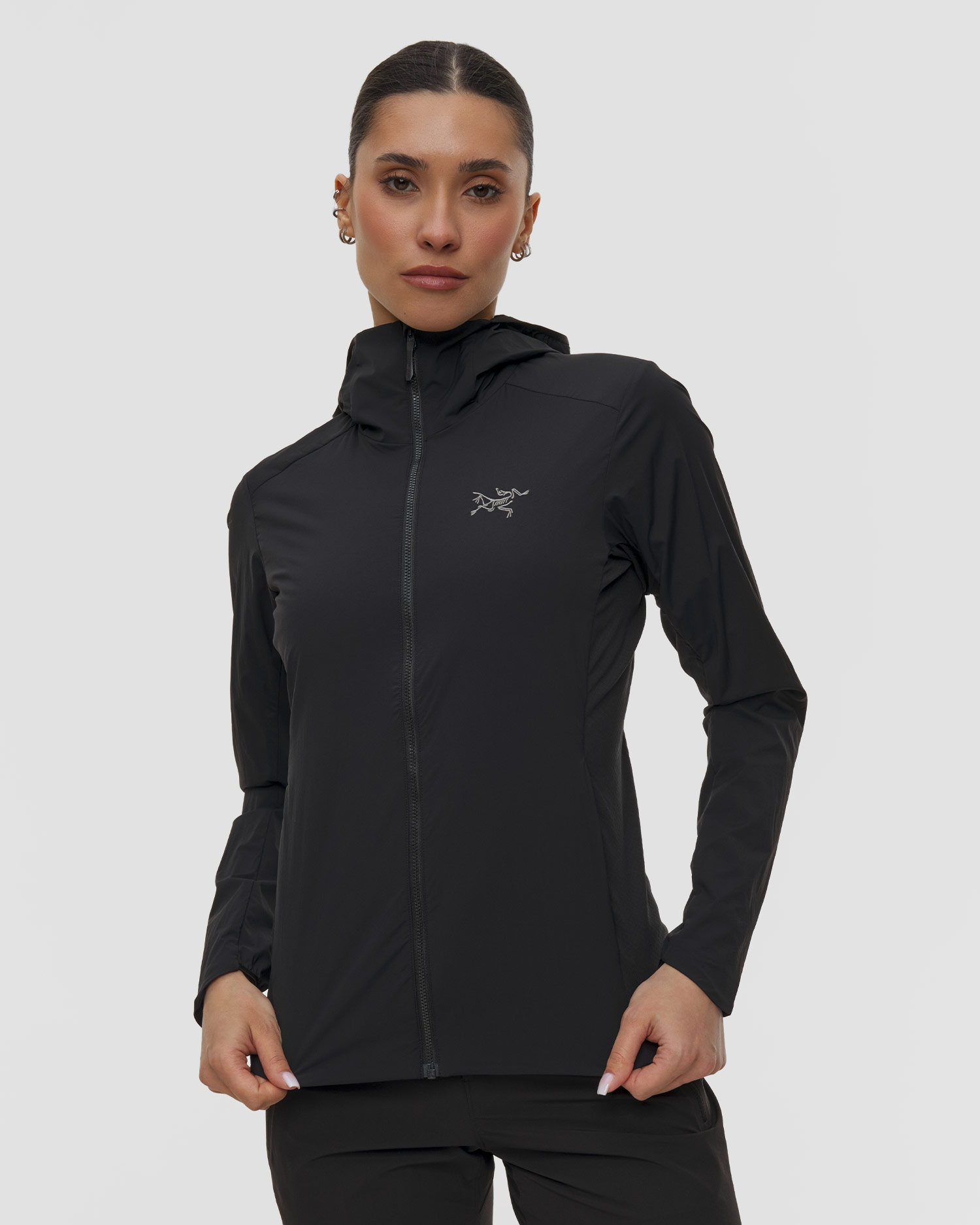 Sweat-shirt isolé noir pour femmes Arcteryx Atom SL Hoody W, Couleur: Czarny