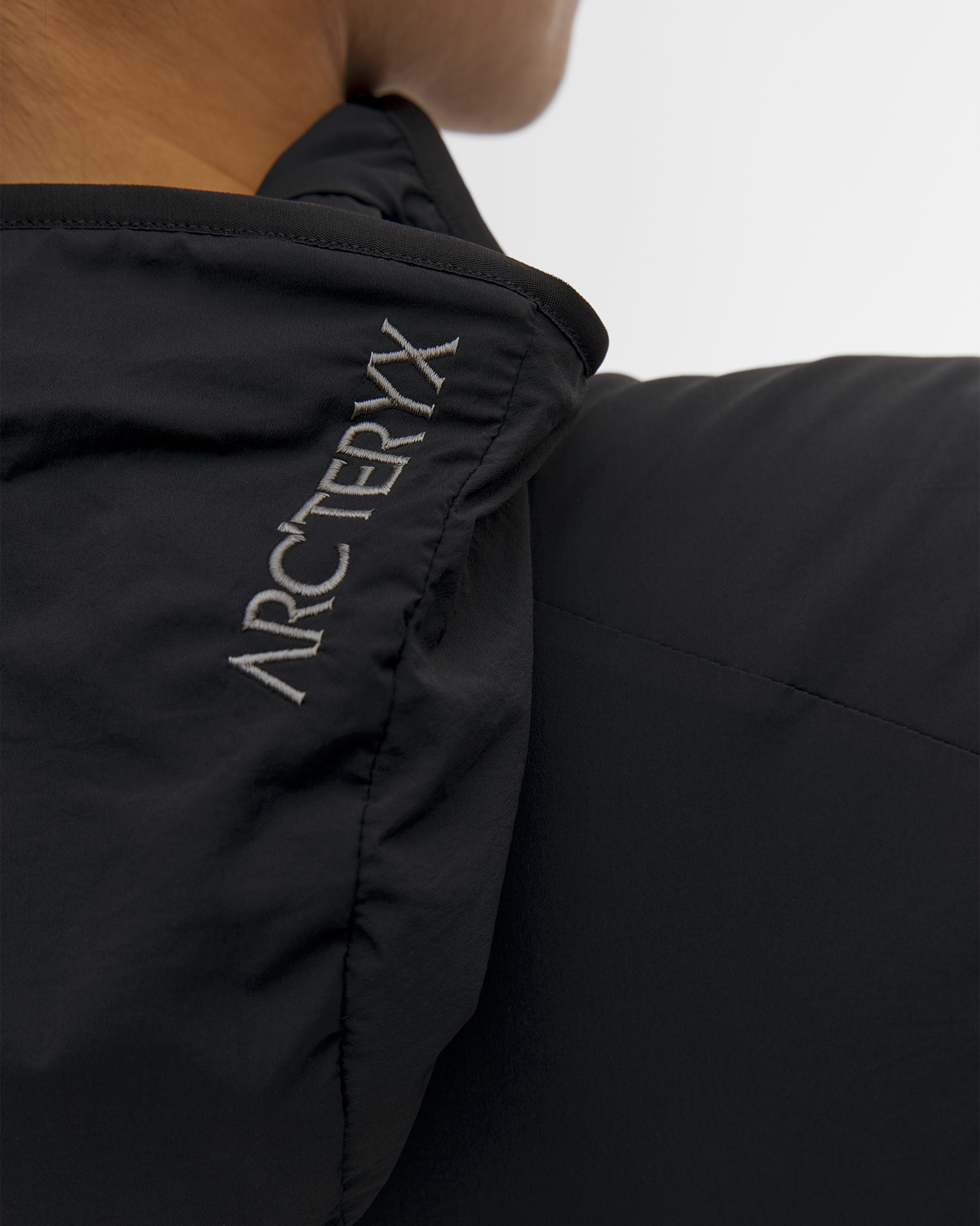 Women's insulated jacket Arcteryx Atom SL Hoody W black