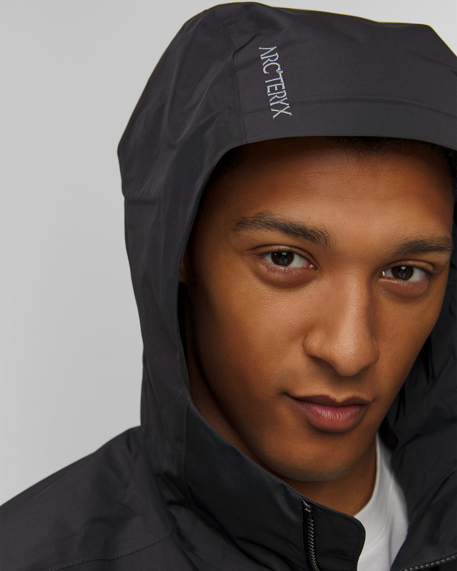 Pánska softshellová bunda Arcteryx Solano Hoody M čierna