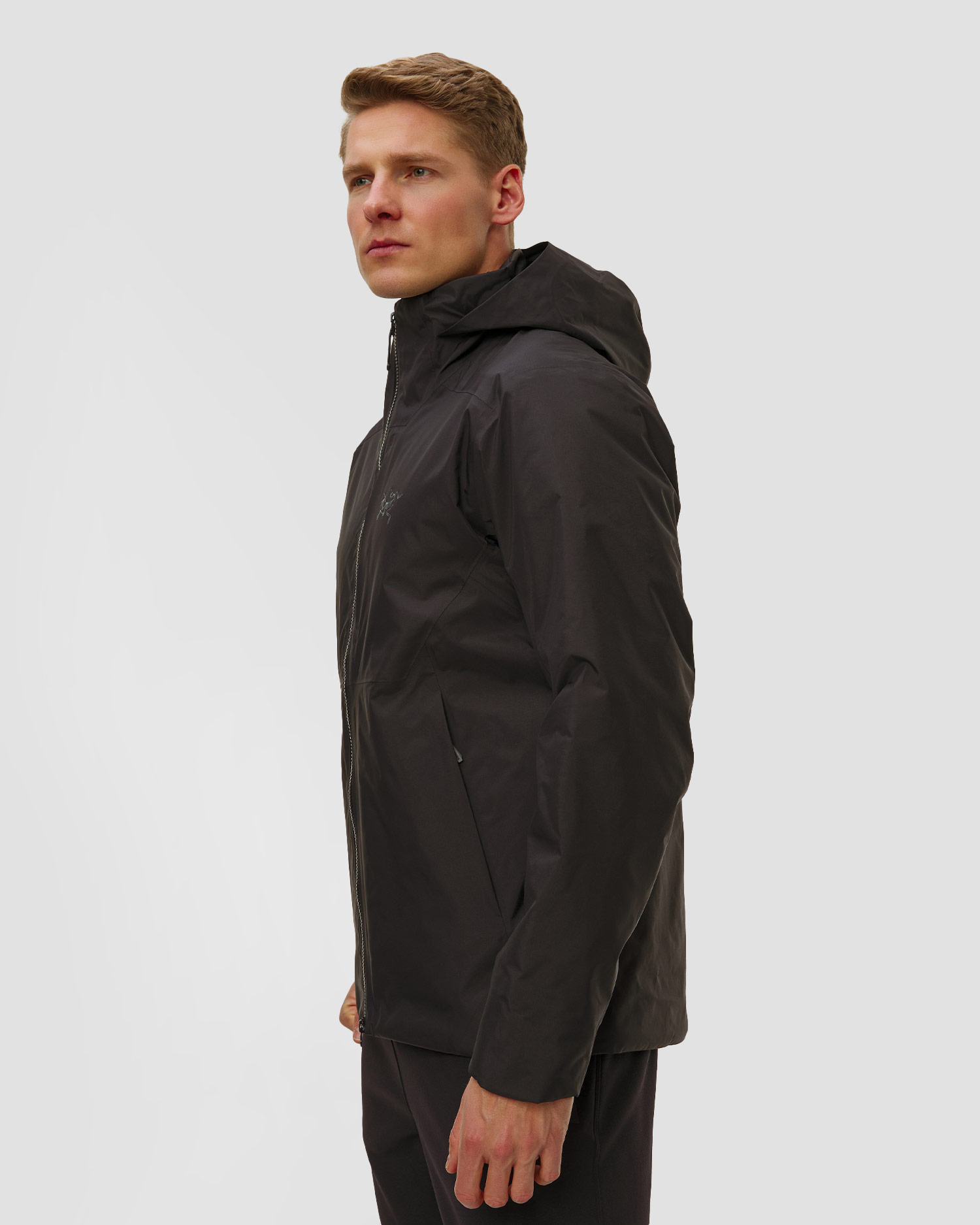 Pánská zateplená nepromokavá bunda Arcteryx Ralle Insulated Jacket v černé barvě