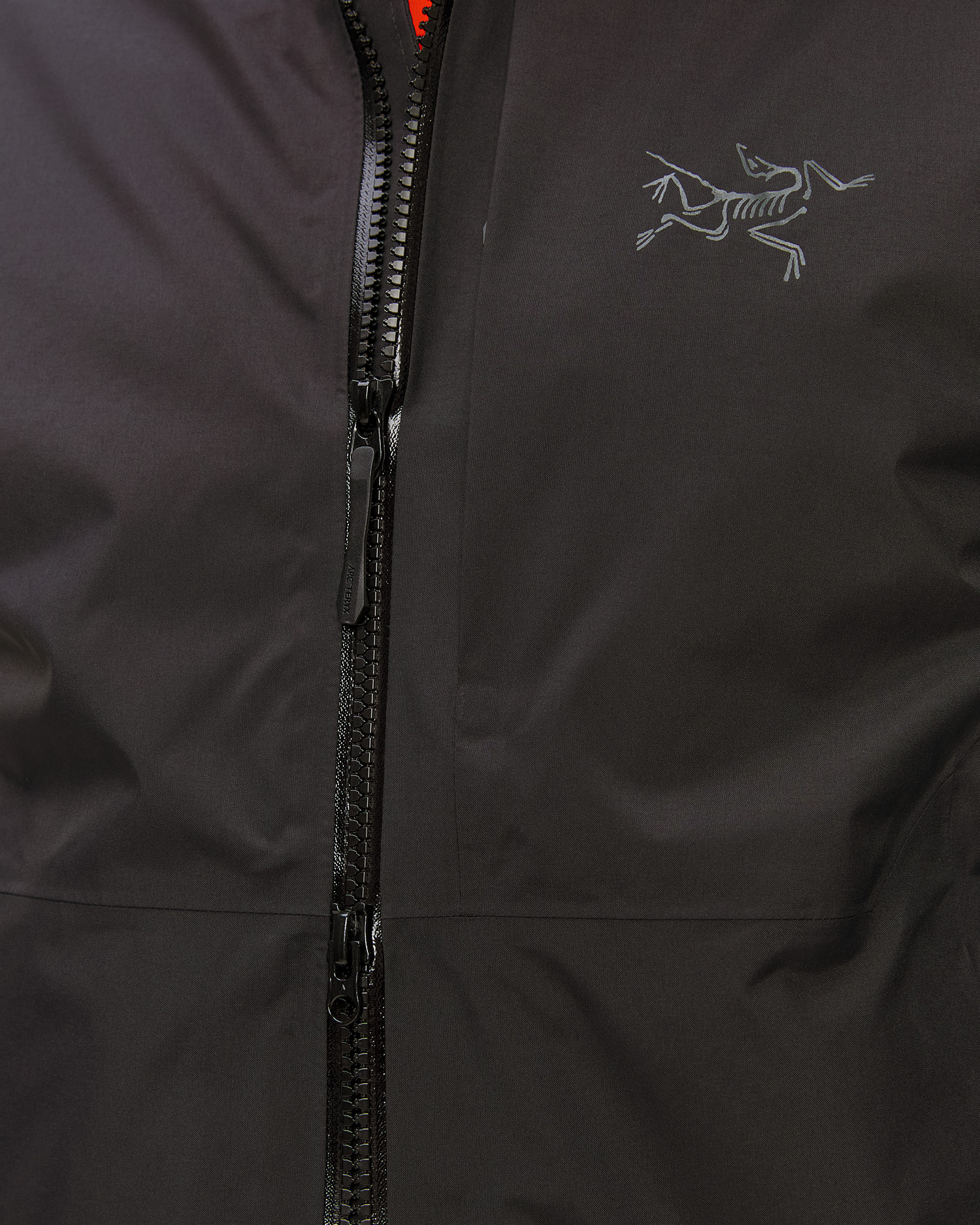 Pánská zateplená nepromokavá bunda Arcteryx Ralle Insulated Jacket v černé barvě