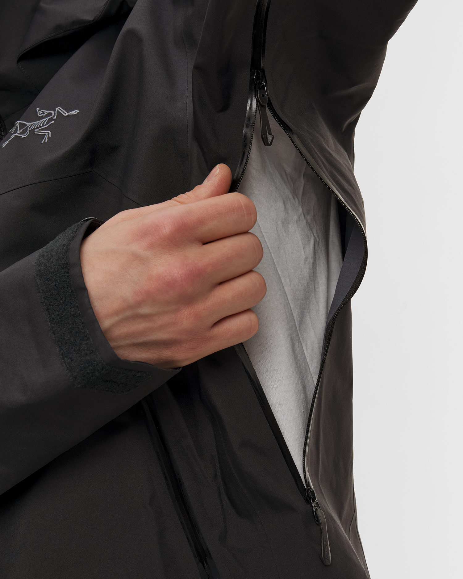 Pánska hardshelová bunda Arcteryx Beta AR Jacket čierna