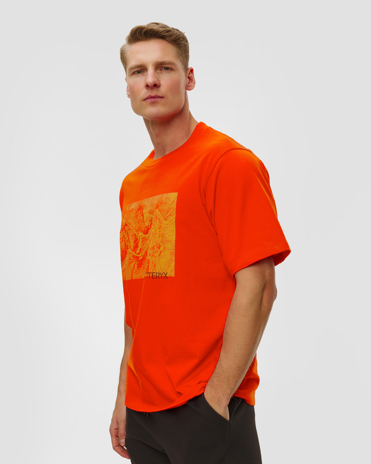 Pánské tričko Arcteryx Kragg Cotton Lithographica Shirt SS v červené barvě