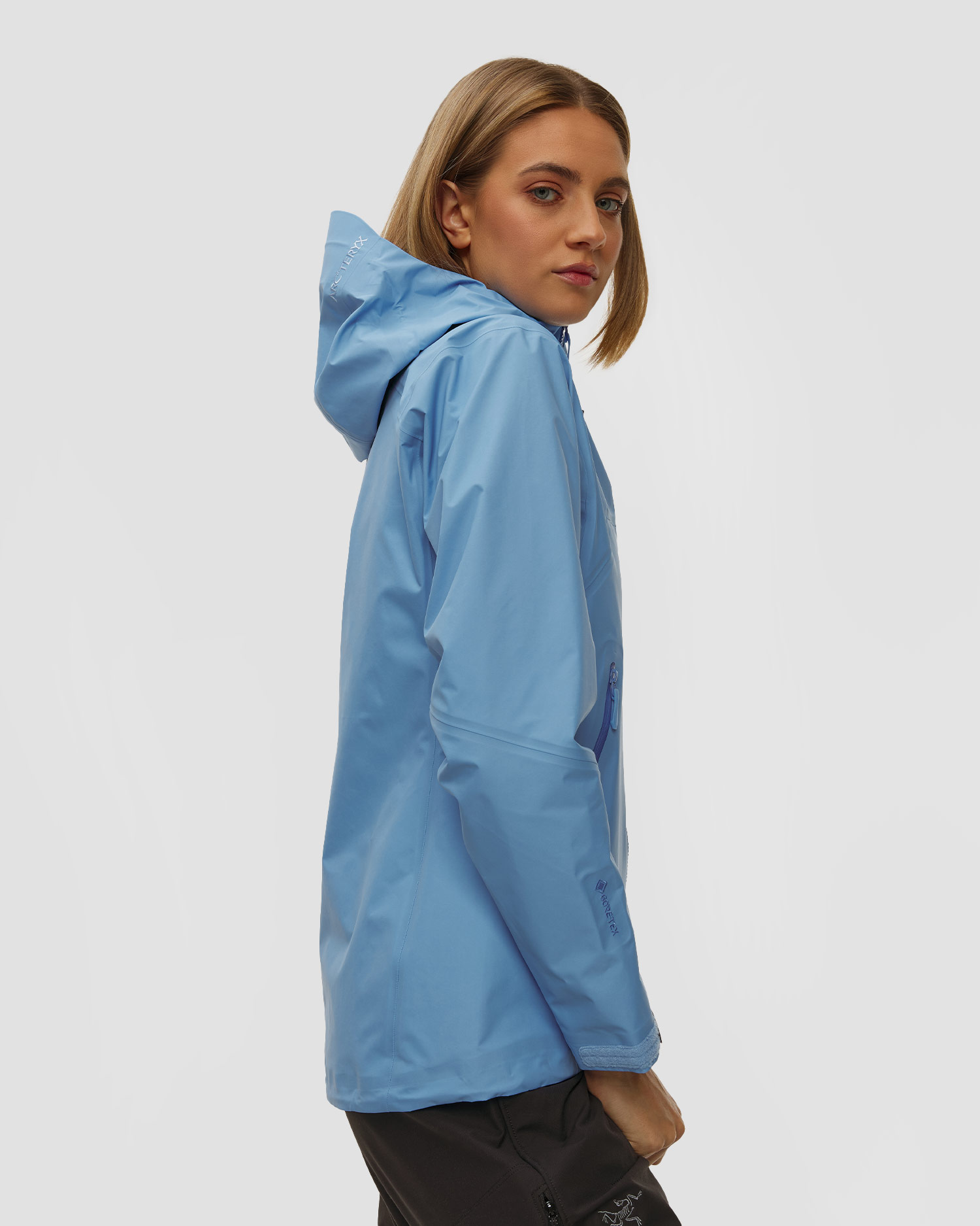 Dámska hardshellová vetrovka Arcteryx Beta SL Jacket modrá