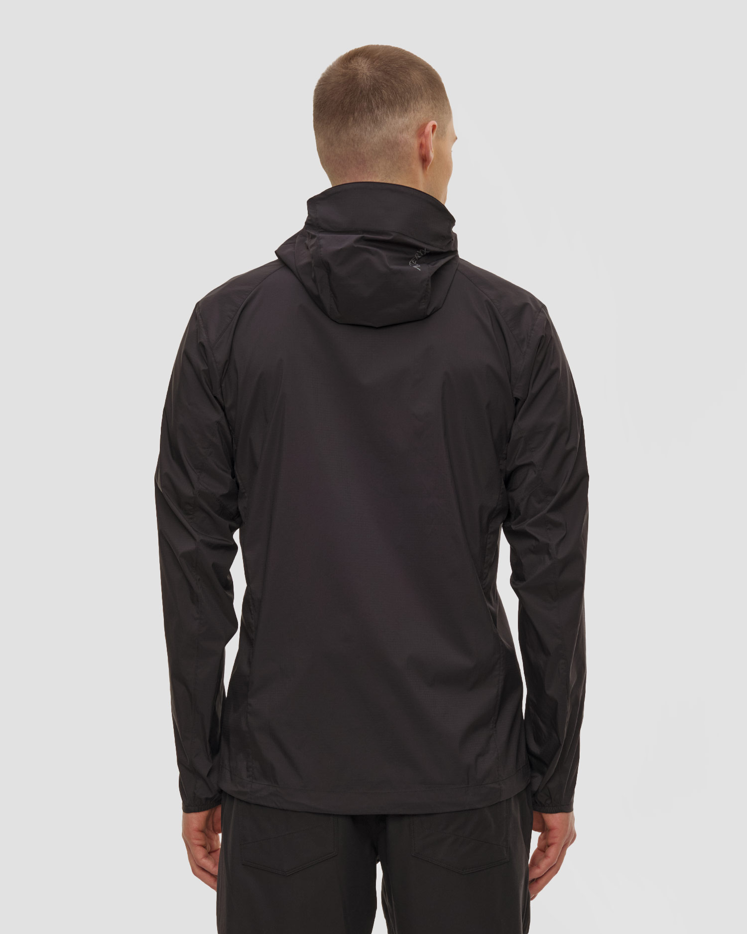 Jachetă de vânt pentru bărbați Arcteryx Squamish Hoody M neagră