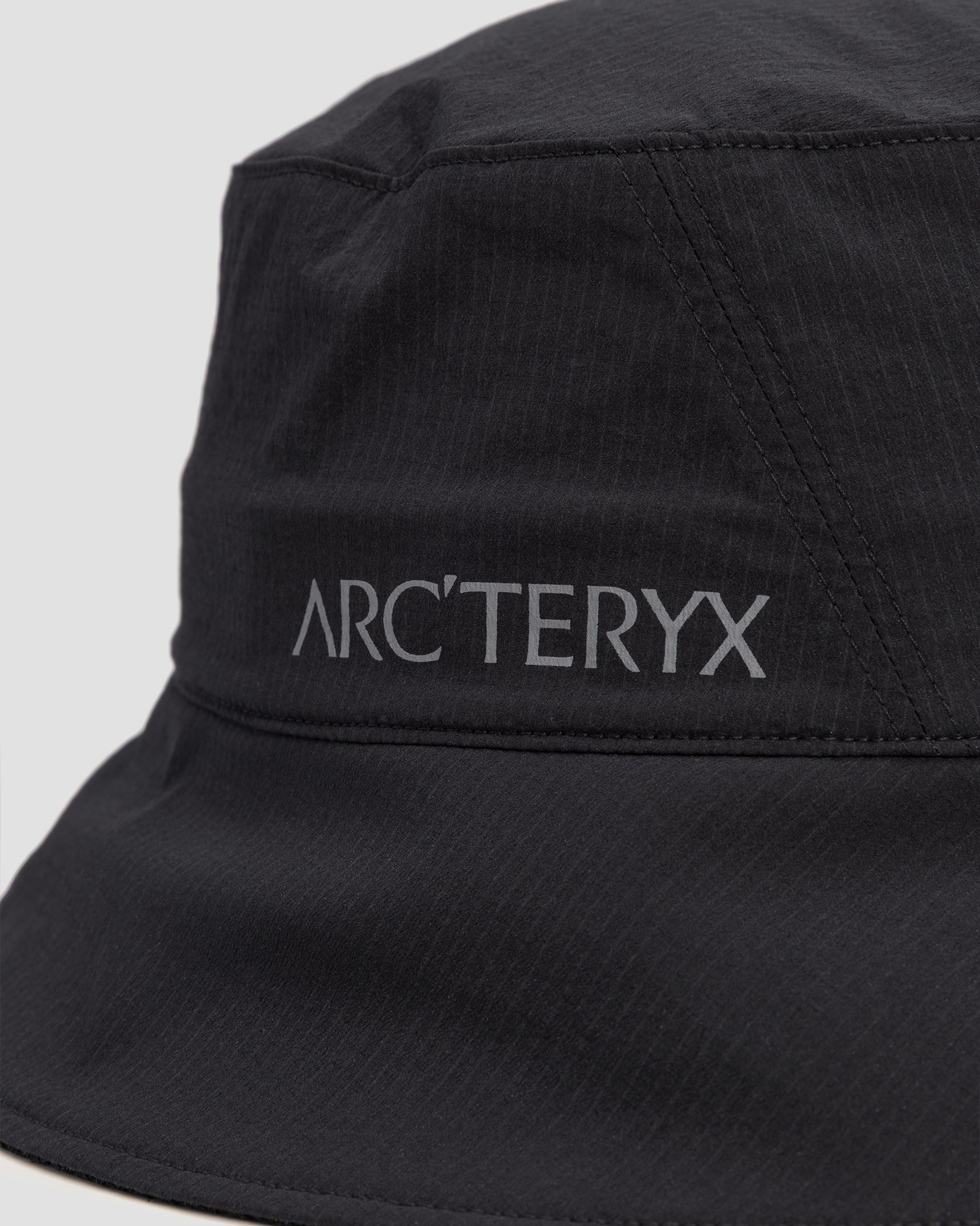 Arcteryx Sinsolo Bucket Hat black
