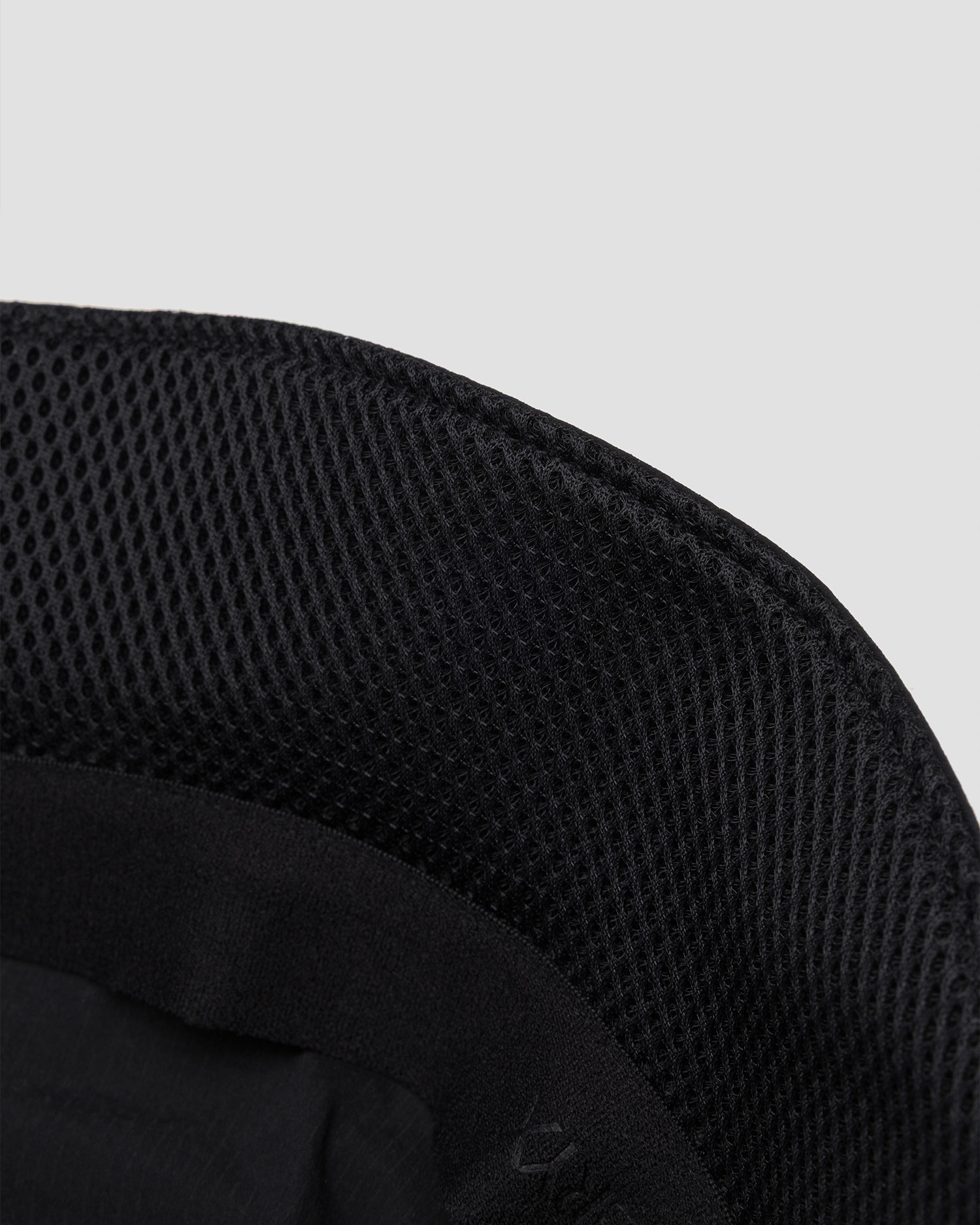 Arcteryx Sinsolo Bucket Hat black