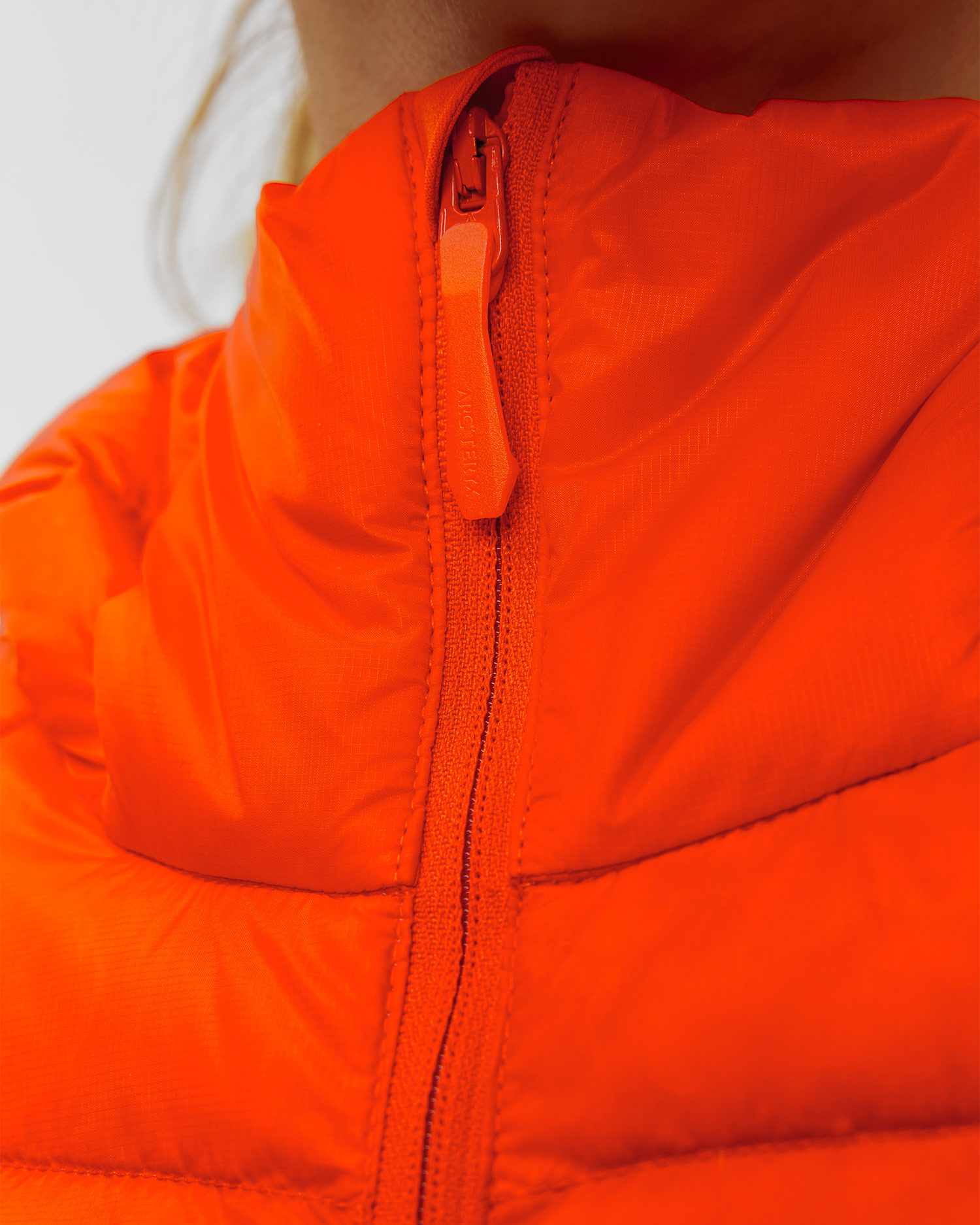 Geacă ultralight pentru femei Arcteryx CERIUM HDY W