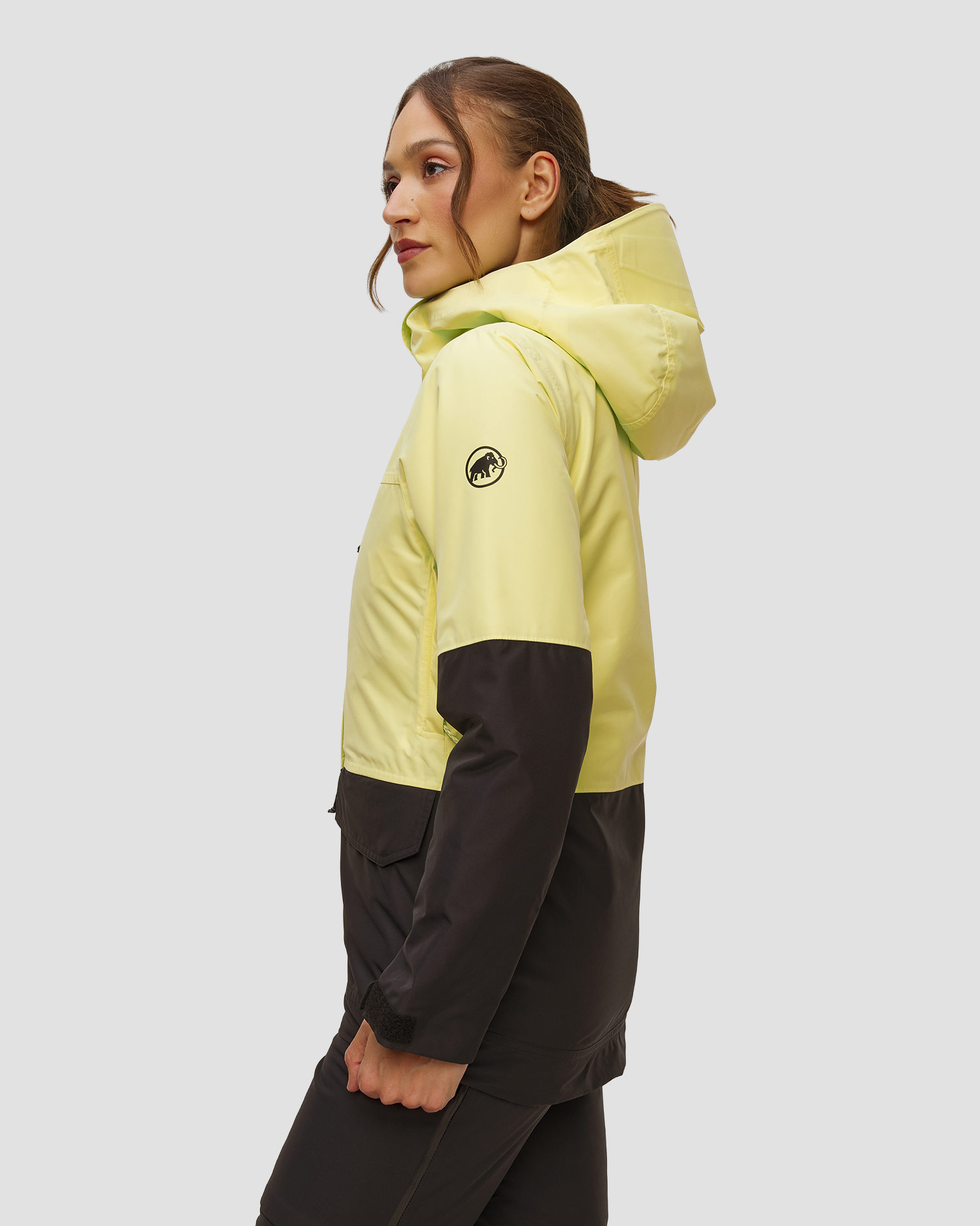 Mammut Fall Line HS Thermo Hooded Jacket Women Damen-Skijacke in Gelb in Schwarz