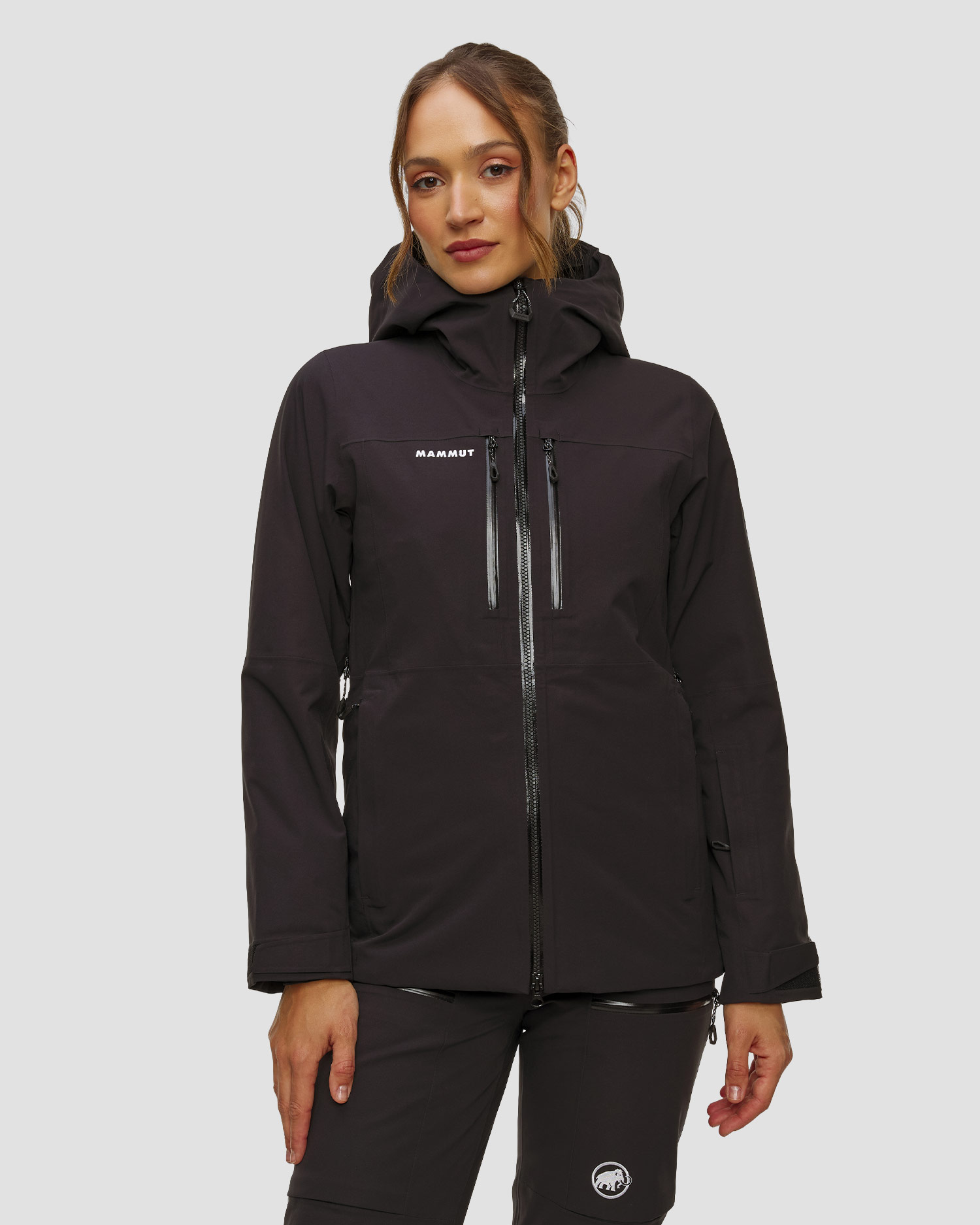 Dámská lyžařská bunda Mammut Stoney HS Thermo Hooded Jacket Women v Černé Barvě