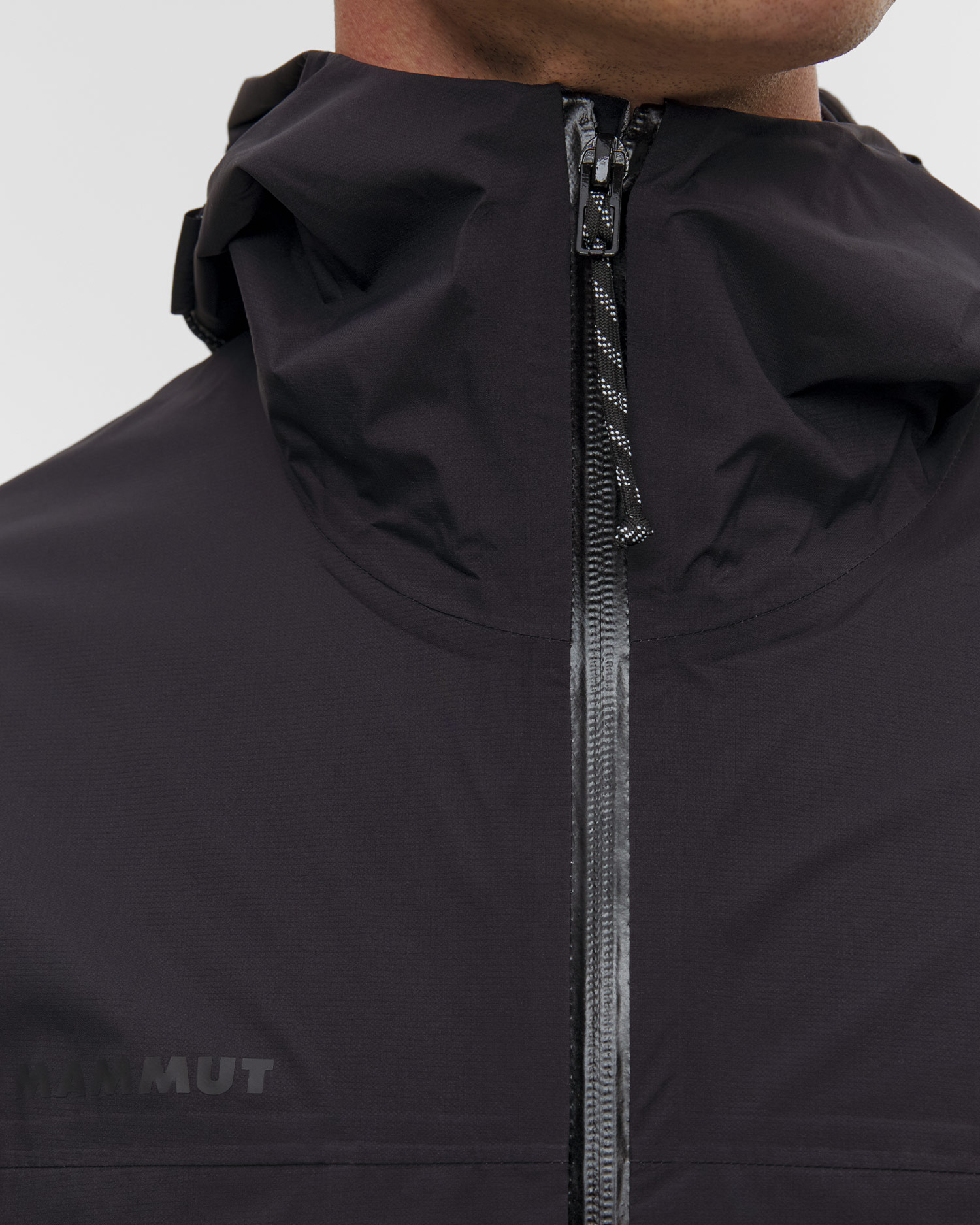 Veste hardshell noire pour hommes Mammut Ducan HS Hooded Jacket
