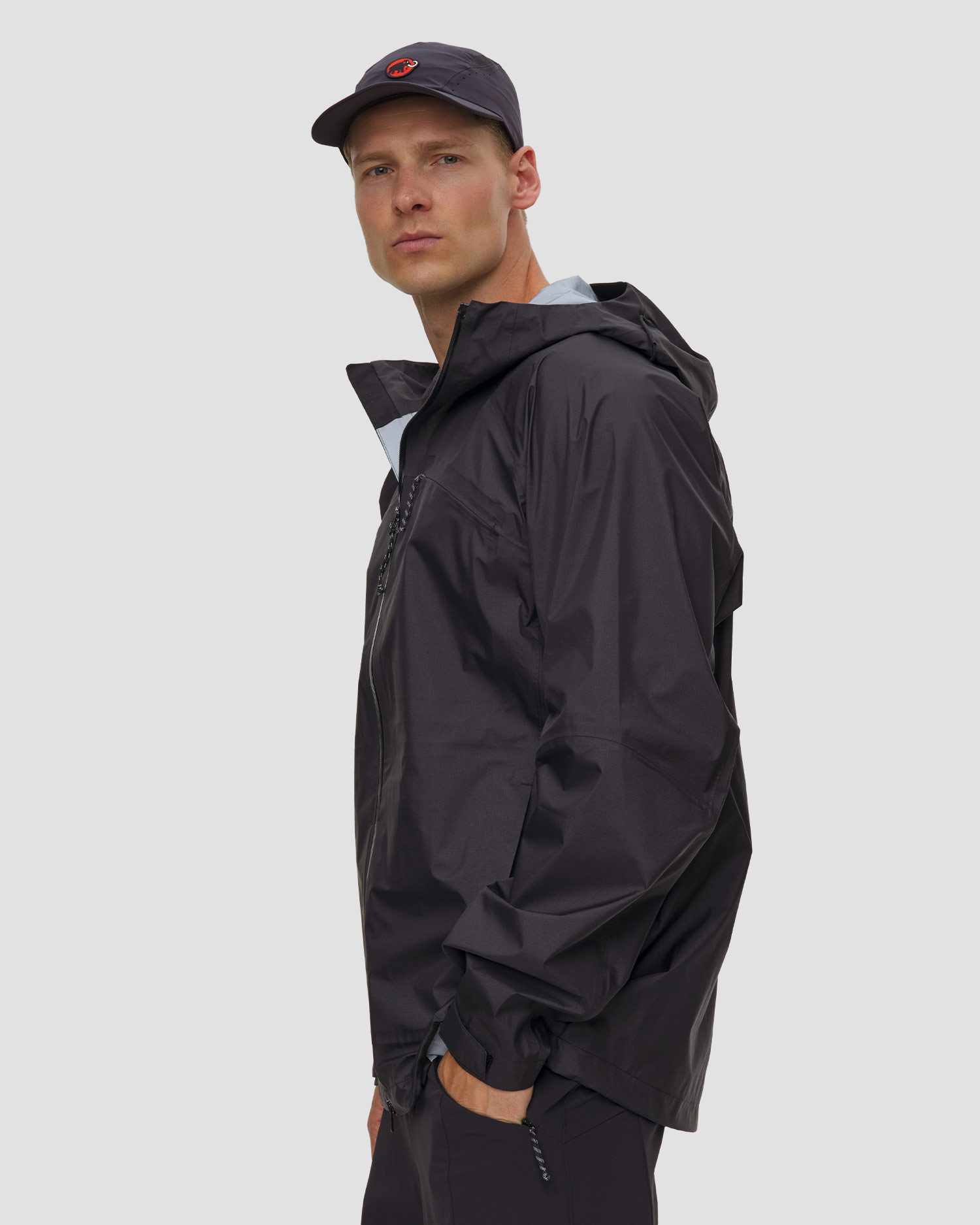 Veste hardshell noire pour hommes Mammut Hiking Patrol x Mammut HS Hooded Jacket